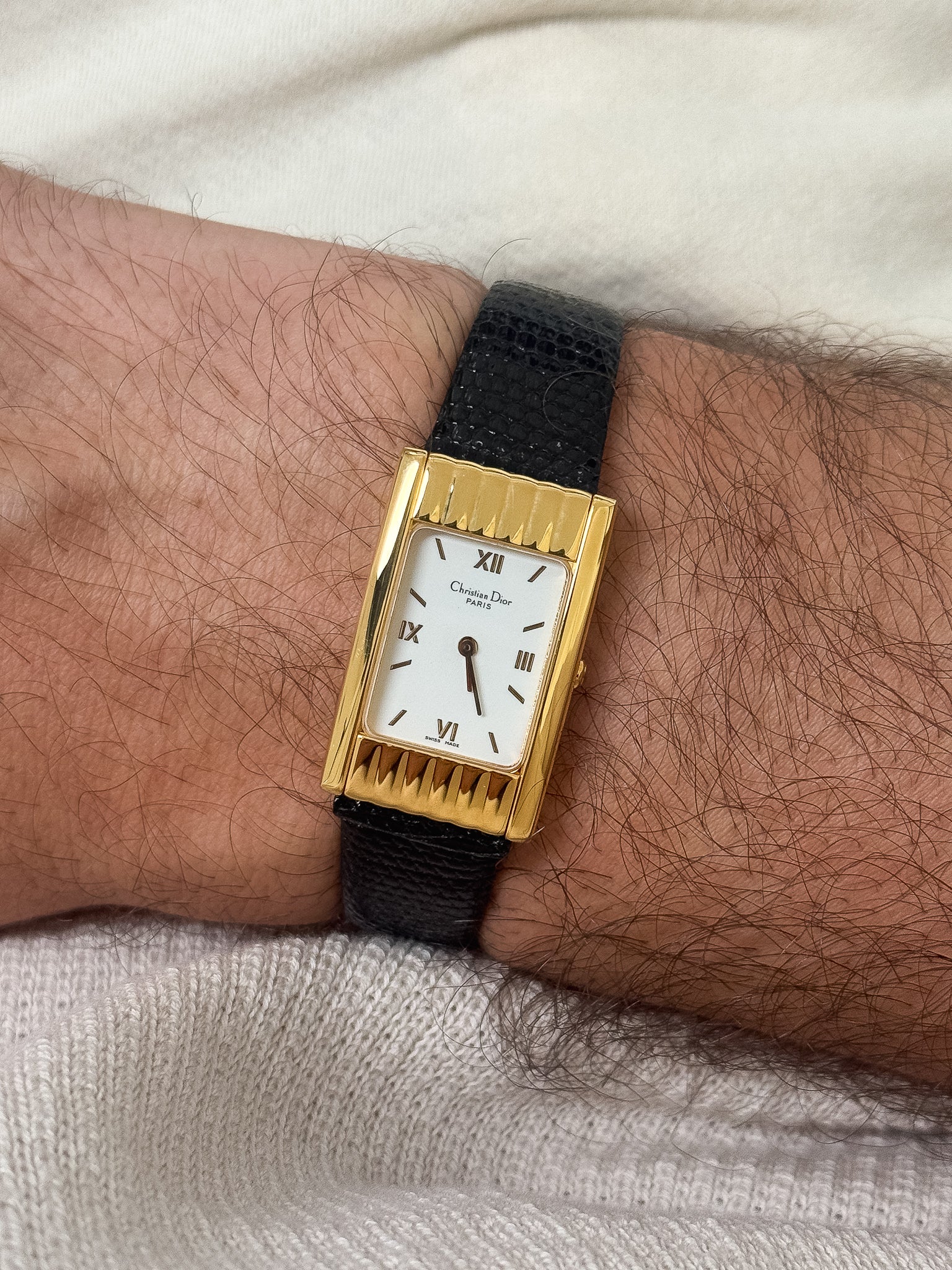 Christian Dior - Tank Vagues Plaqué or Cadran blanc - 1990s - Atelier Victor