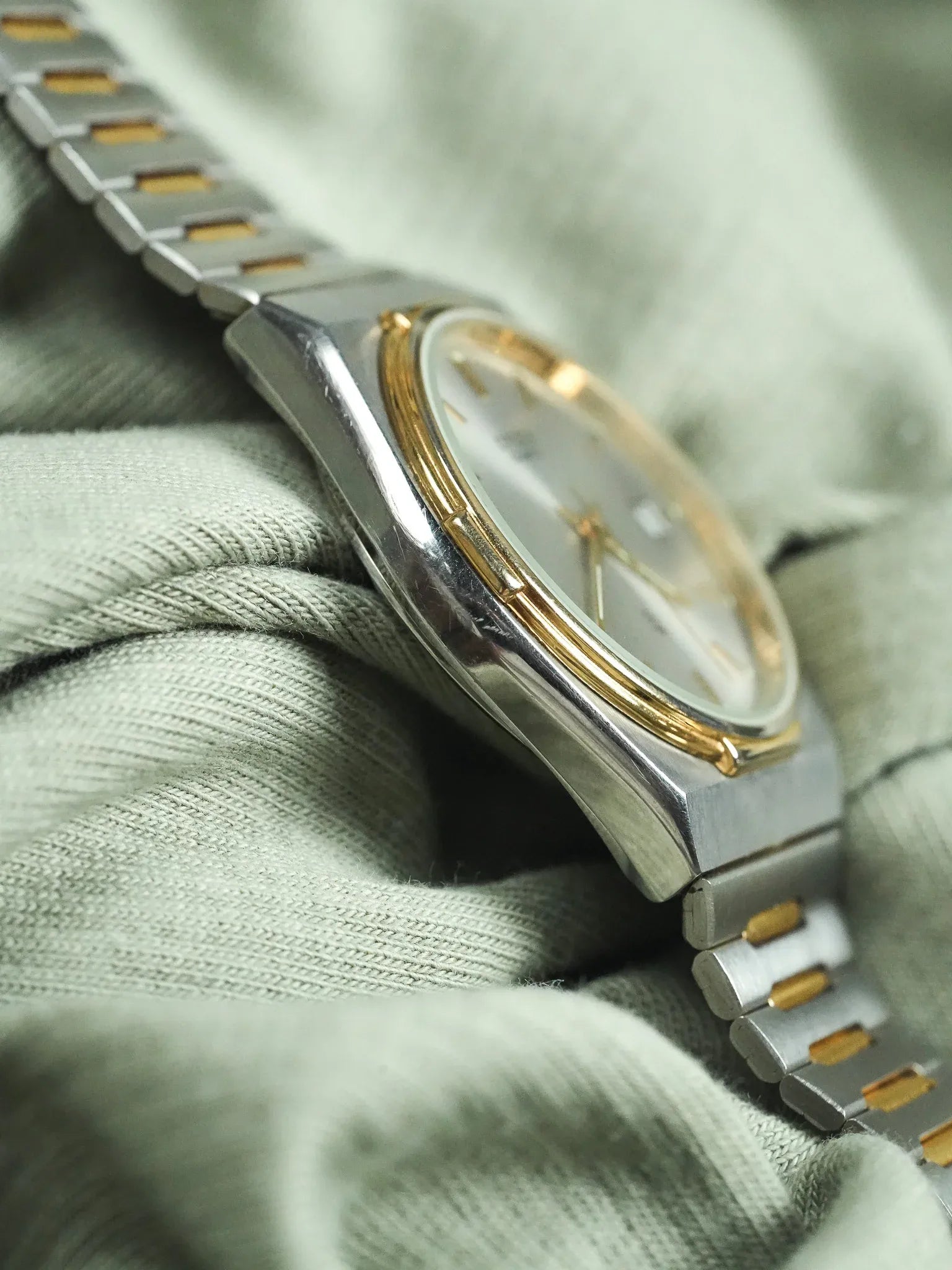 Citizen - Acier Or Bracelet Acier d'origine - 1998 - Atelier Victor - Vintage Shop