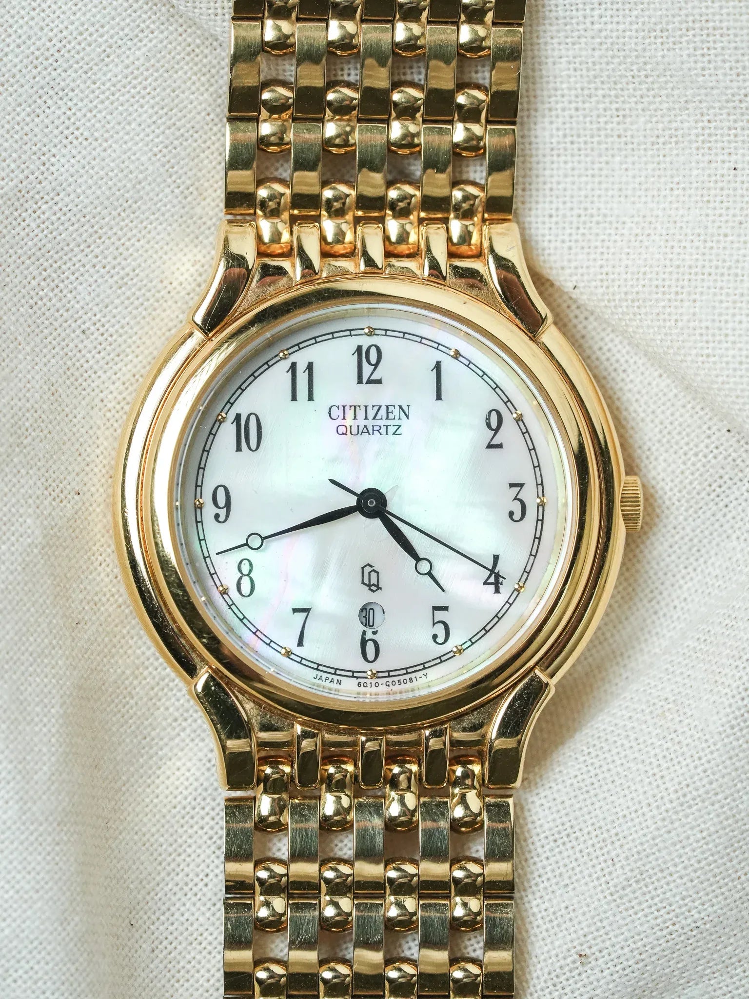 Citizen - Bracelet Maille Or Cadran nacre date - 1997 - Atelier Victor - Vintage Shop