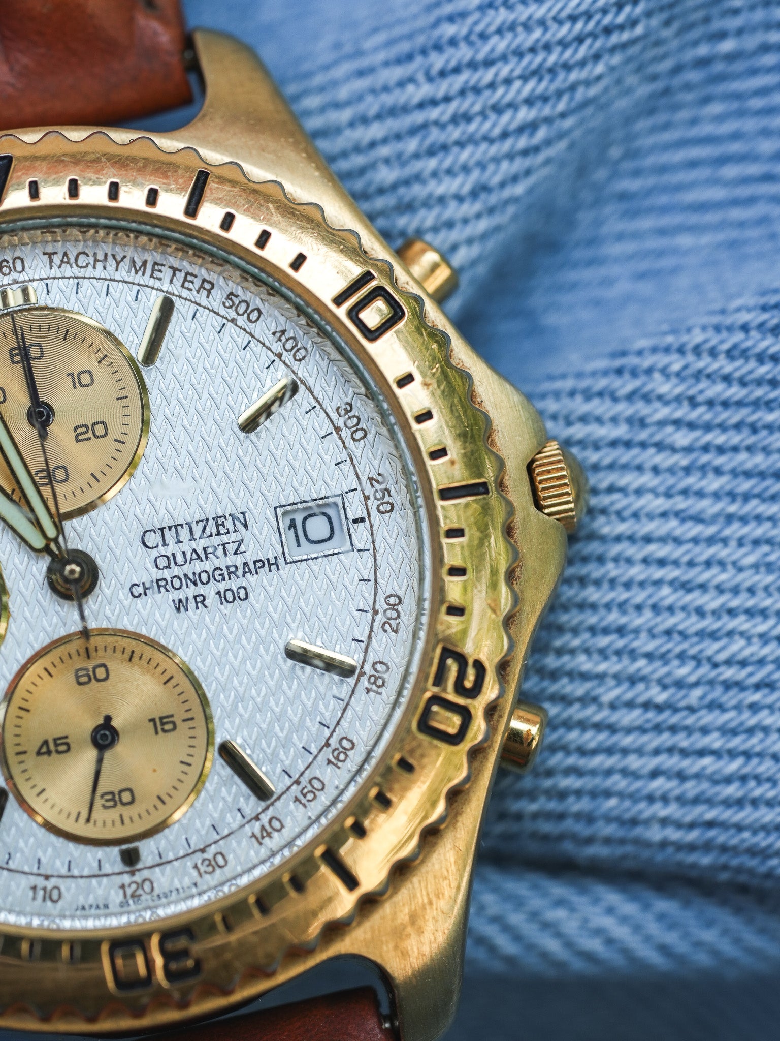 Citizen - Chronographe Date Or Tapisserie - 1997 - Atelier Victor - Vintage Shop