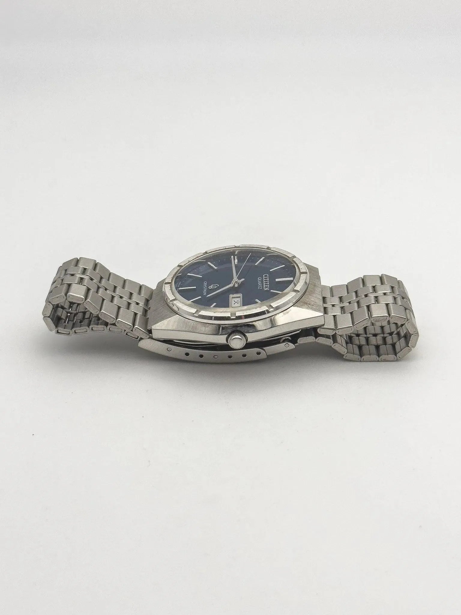 Citizen - Cryston Blue Dial - 1980s - Atelier Victor - Vintage Shop