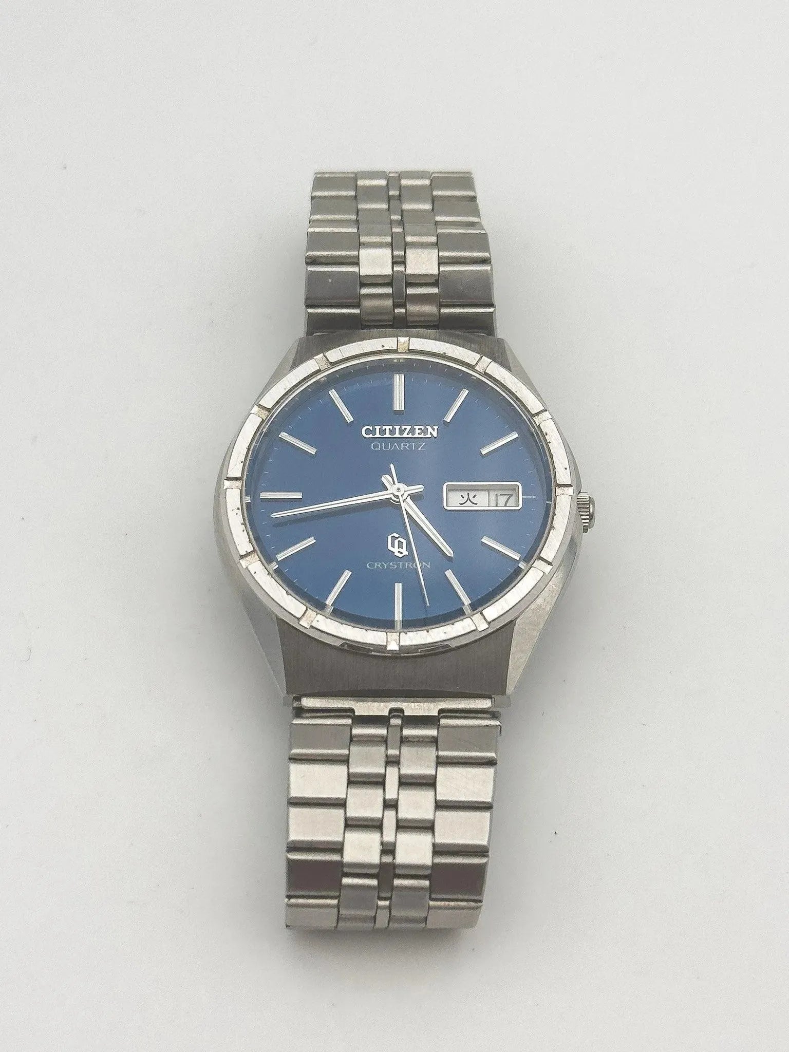 Citizen - Cryston Blue Dial - 1980s - Atelier Victor - Vintage Shop
