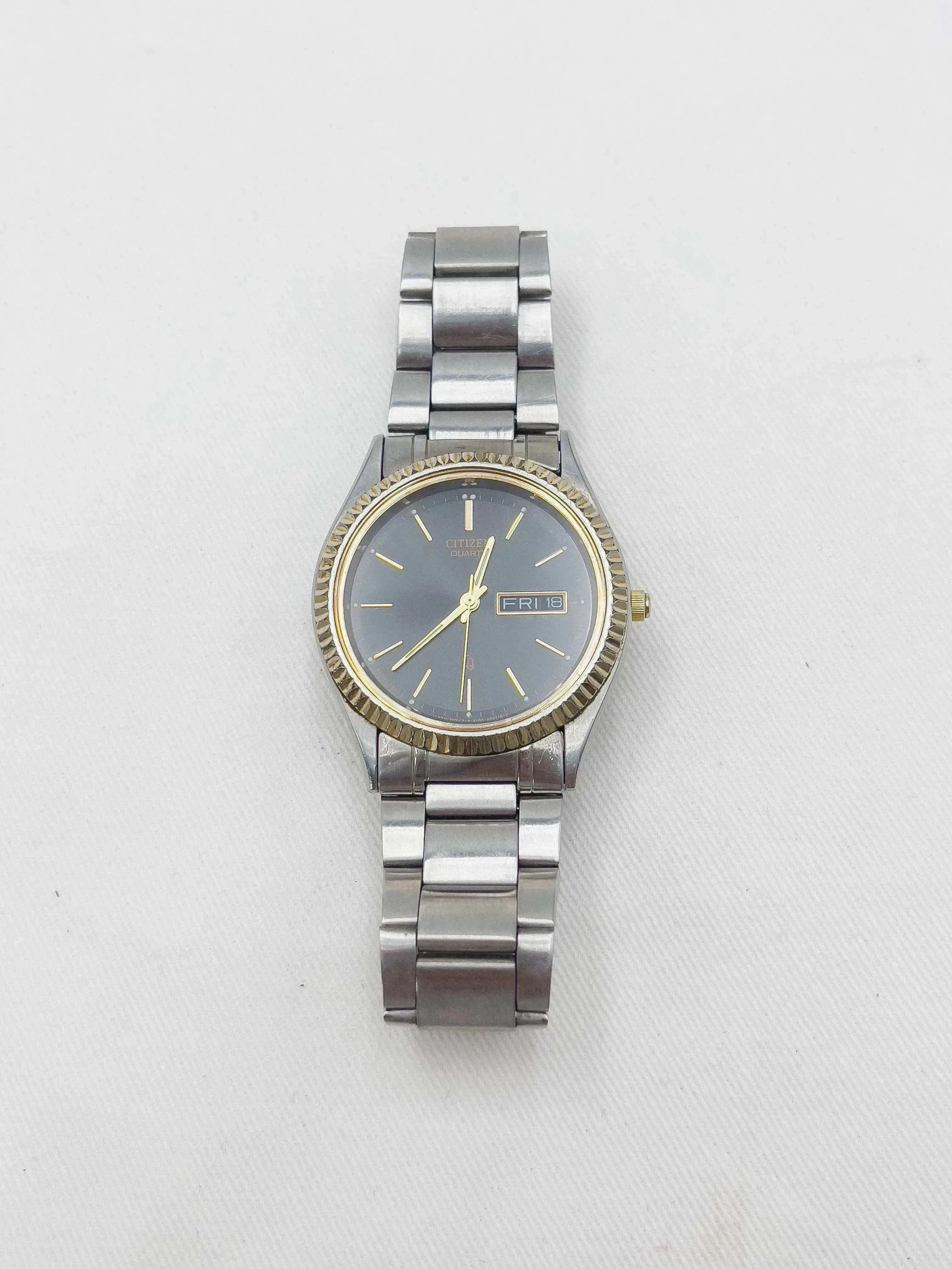 Citizen - Daydate Cadran noir Lunette cannelée - 1986 - Atelier Victor