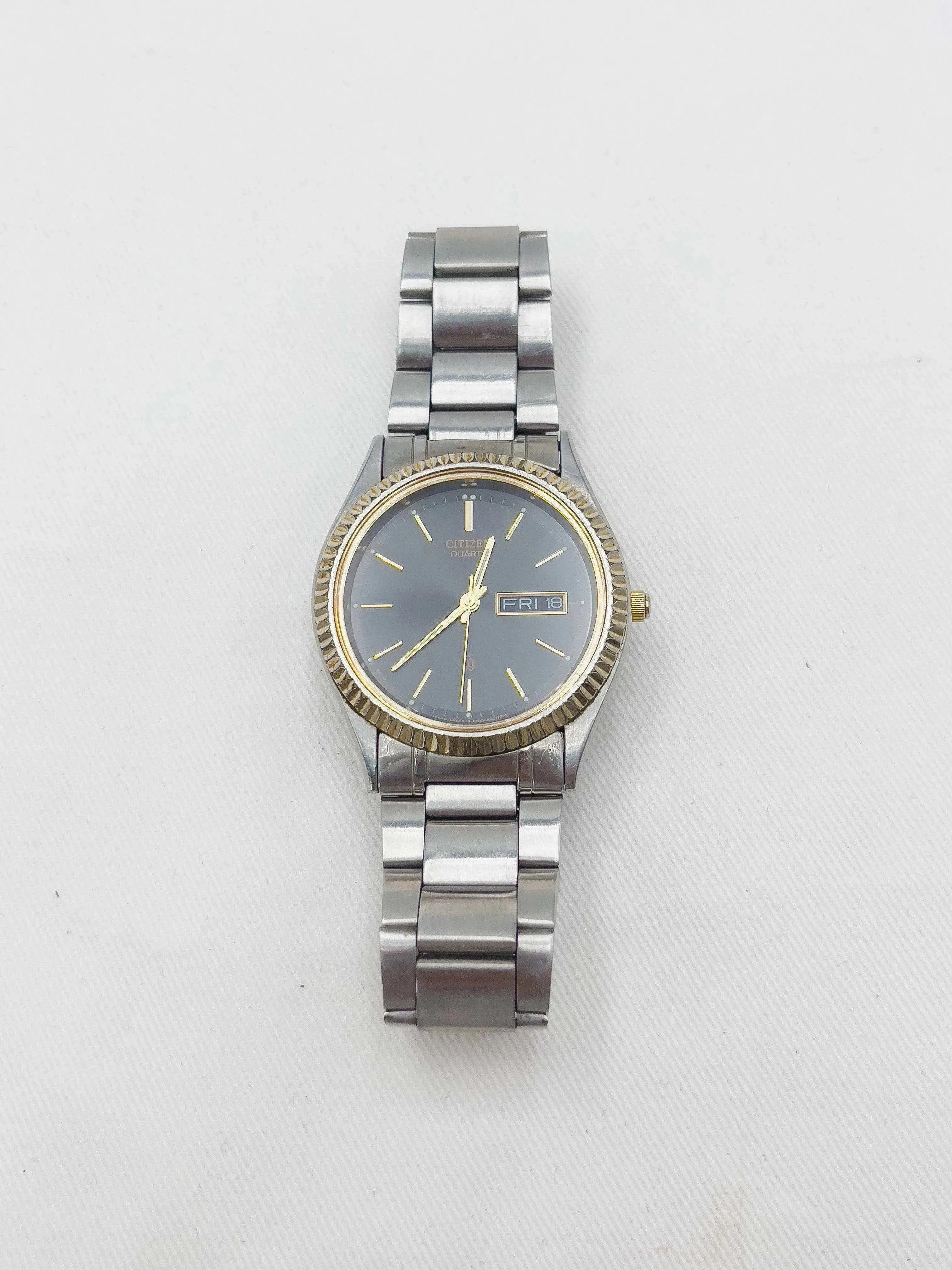 Citizen - Daydate Cadran noir Lunette cannelée - 1986 - Atelier Victor