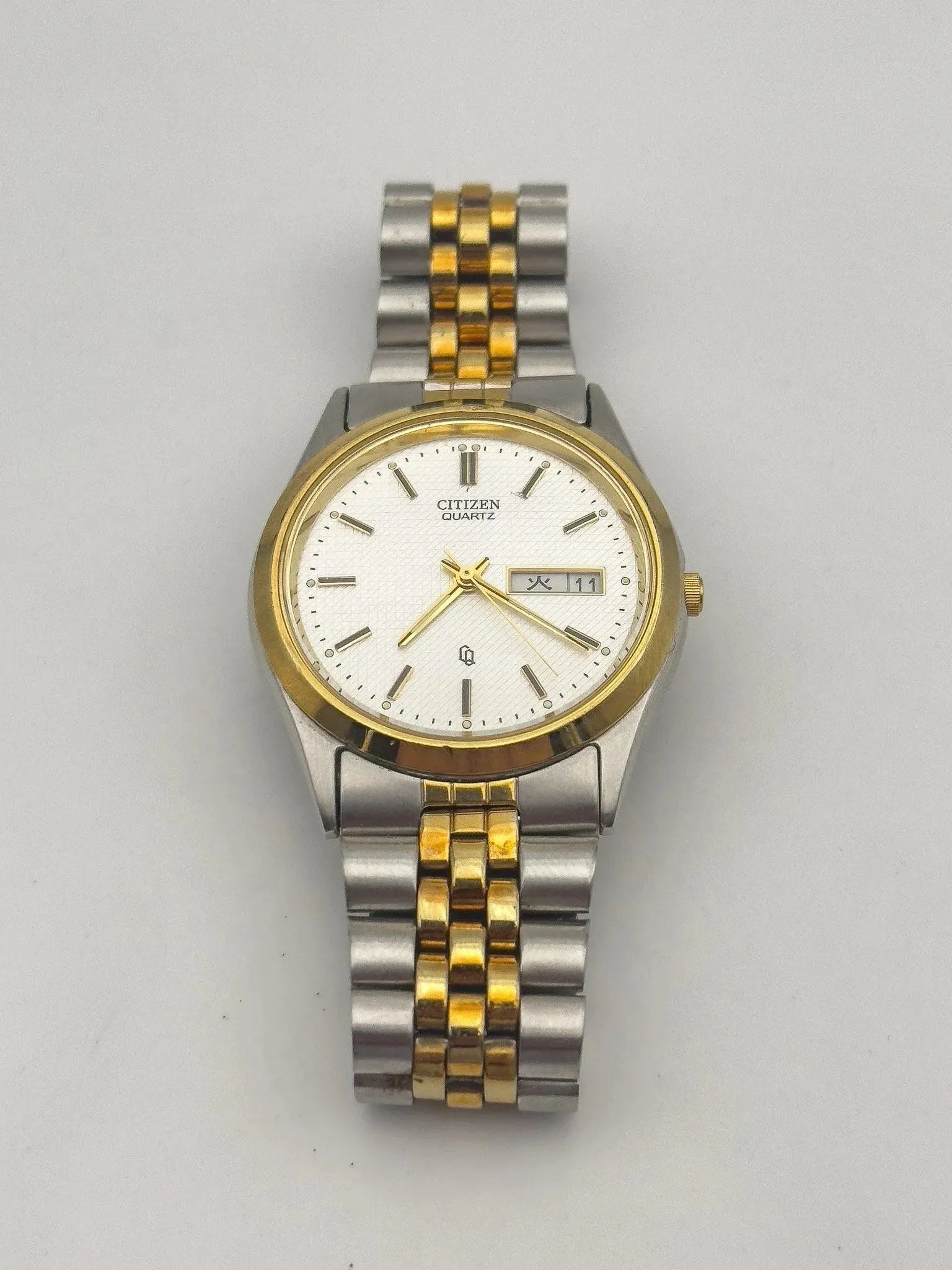 Citizen - Daydate Clous de Paris Acier Or - 2003 - Atelier Victor - Vintage Shop