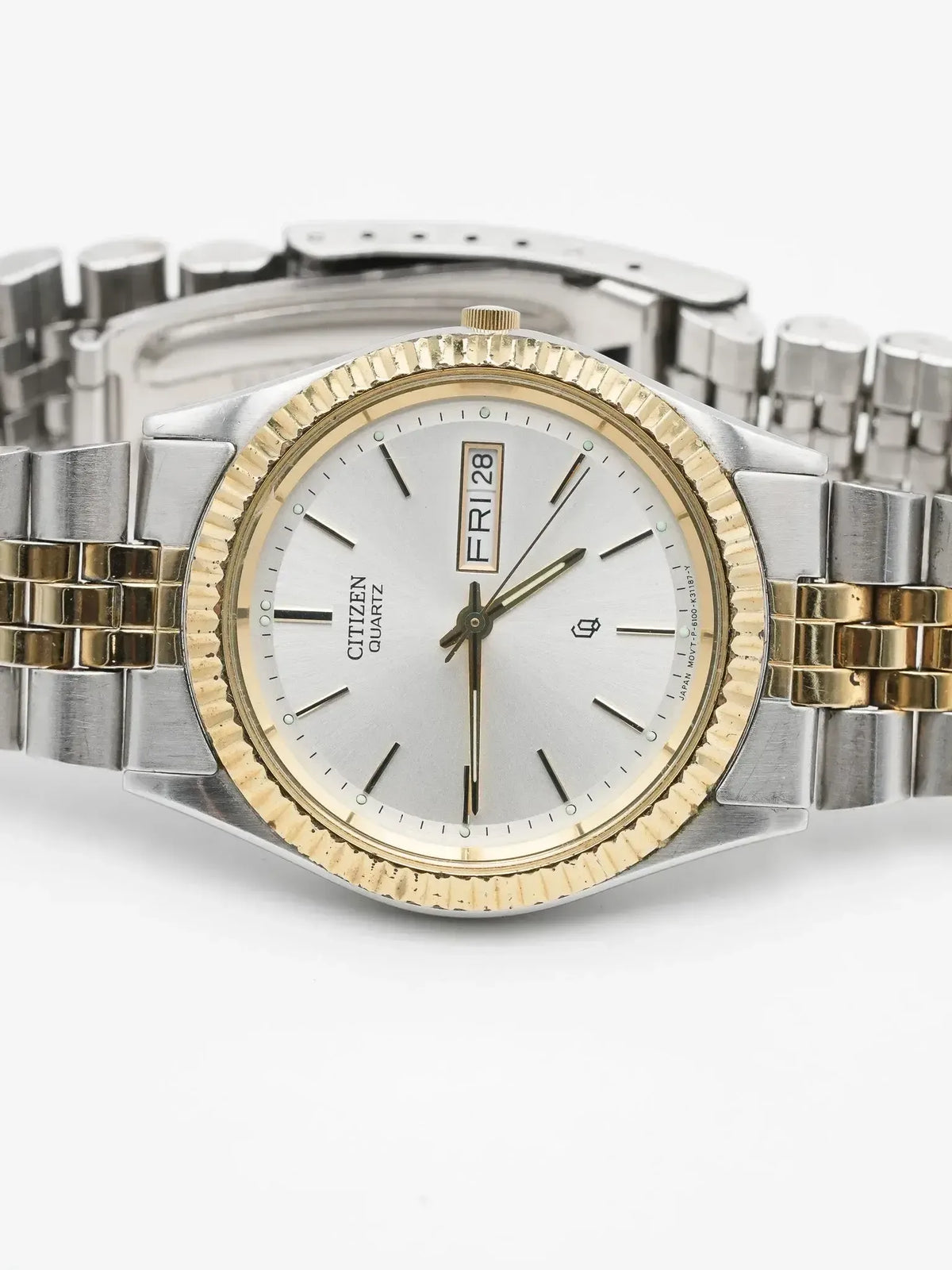 Citizen Quartz vintage watch with two-tone bracelet and day-date display