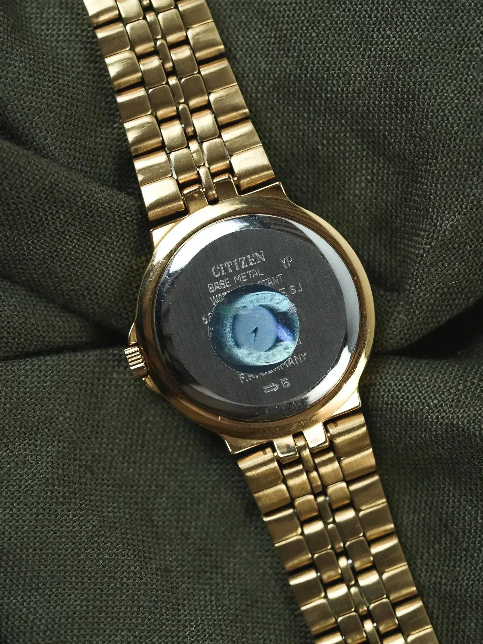 Citizen - Maille Or Cadran Or Date - 1990s - Atelier Victor