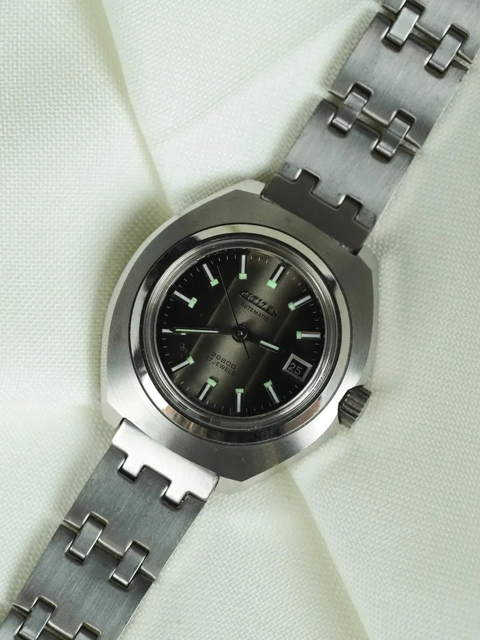 Citizen - Mini Disco Volante Moka Bracelet Acier - Neuve de Stock - 1980s - Atelier Victor