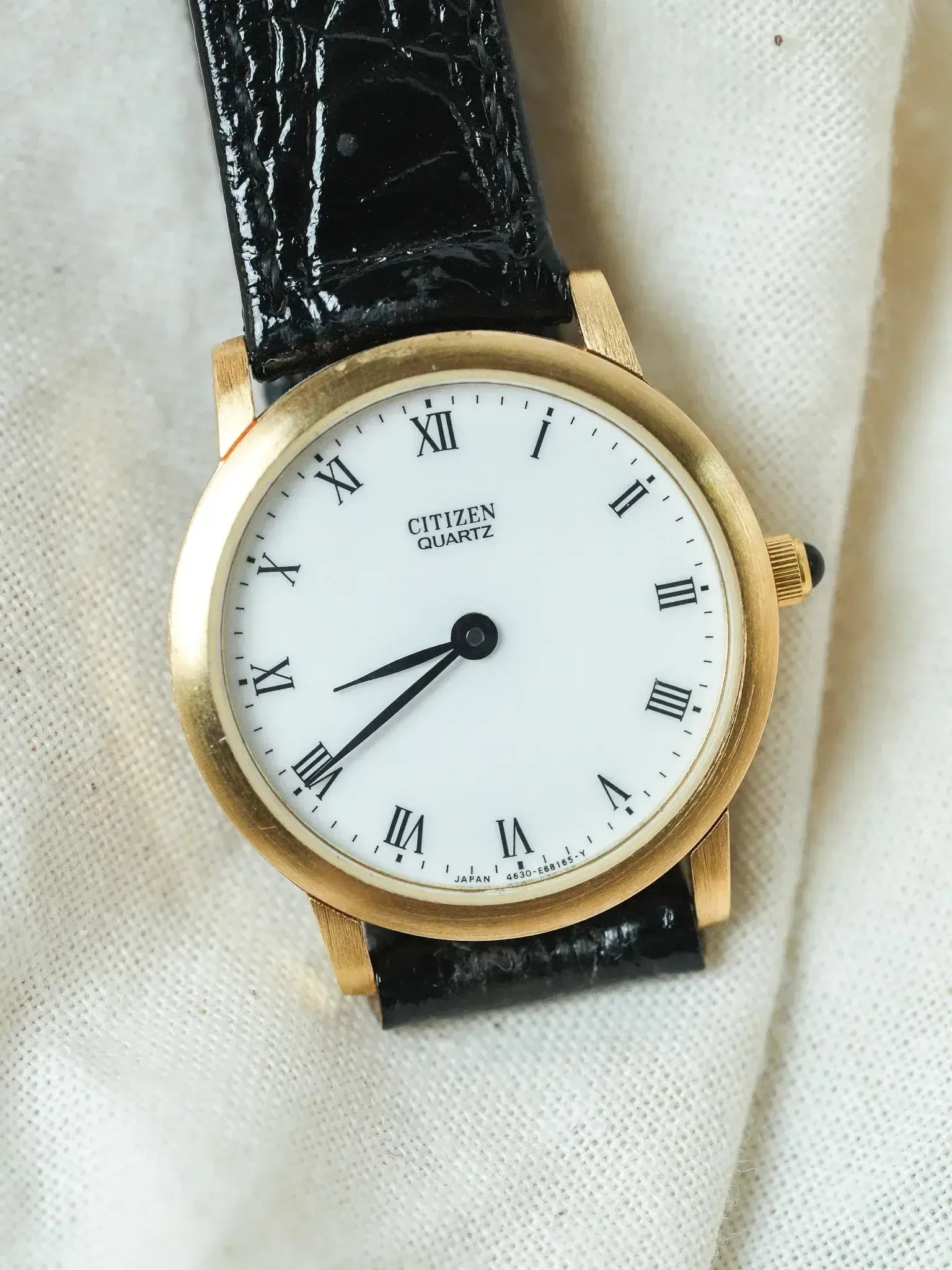 Citizen - Mini Montre habillée Cabochon Or Chiffres Romain - NOS - 1991 - Atelier Victor