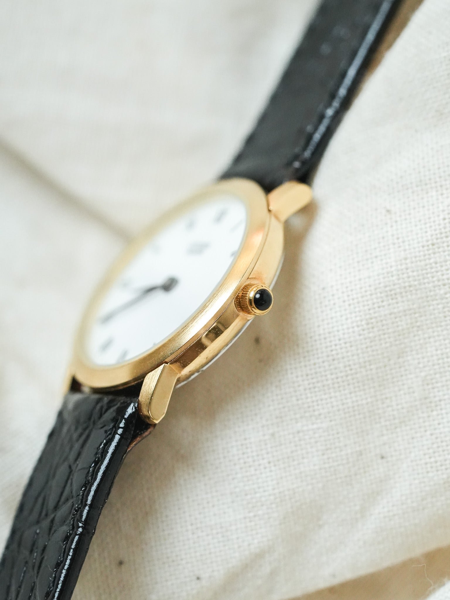 Citizen - Mini Montre habillée Cabochon Or Chiffres Romain - NOS - 1991 - Atelier Victor - Vintage Shop