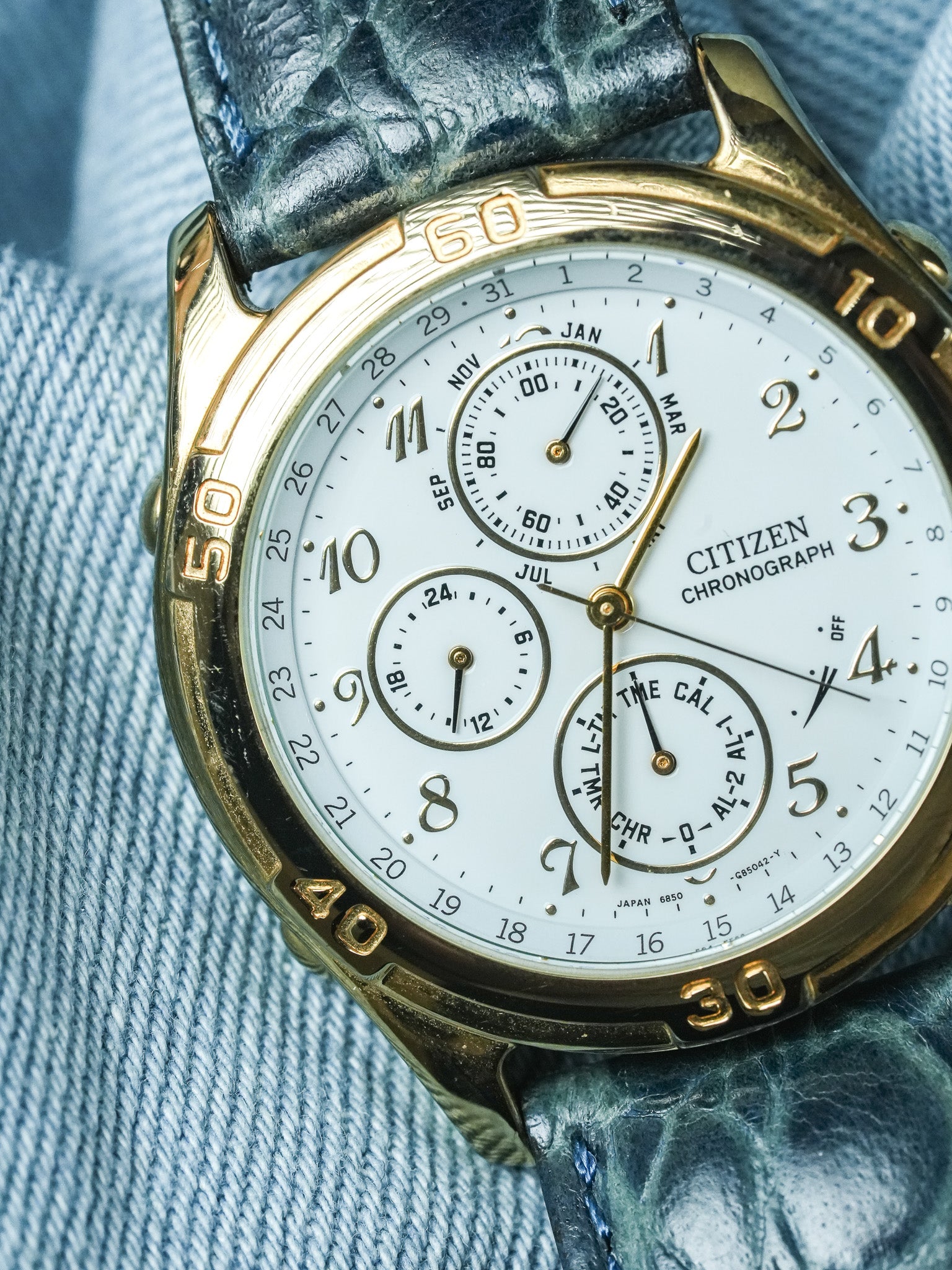 Citizen - Multifonction Or cadran blanc - 1995 - Atelier Victor - Vintage Shop