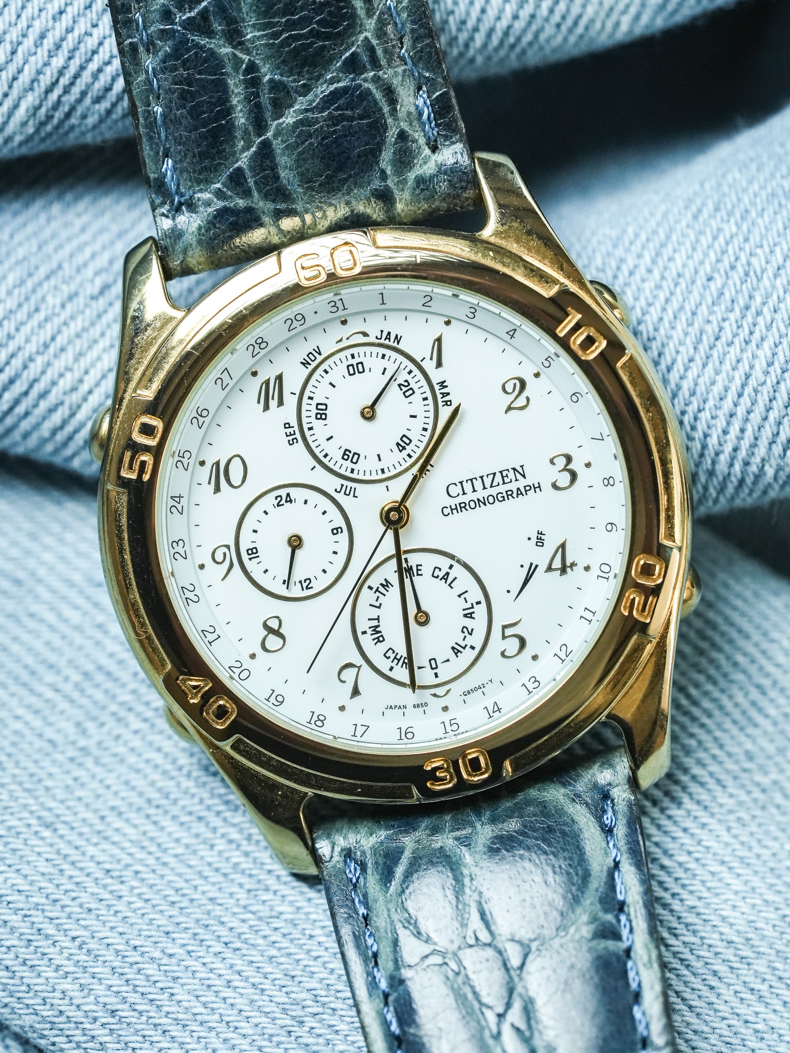 Citizen - Multifonction Or cadran blanc - 1995 - Atelier Victor - Vintage Shop