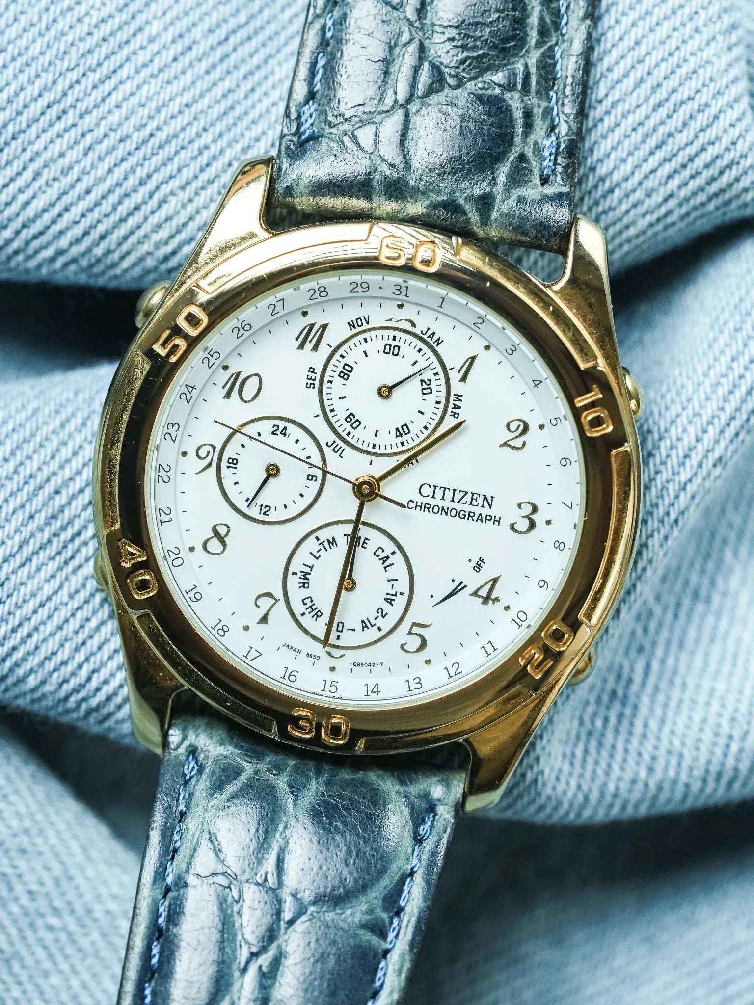 Citizen - Multifonction Or cadran blanc - 1995 - Atelier Victor - Vintage Shop