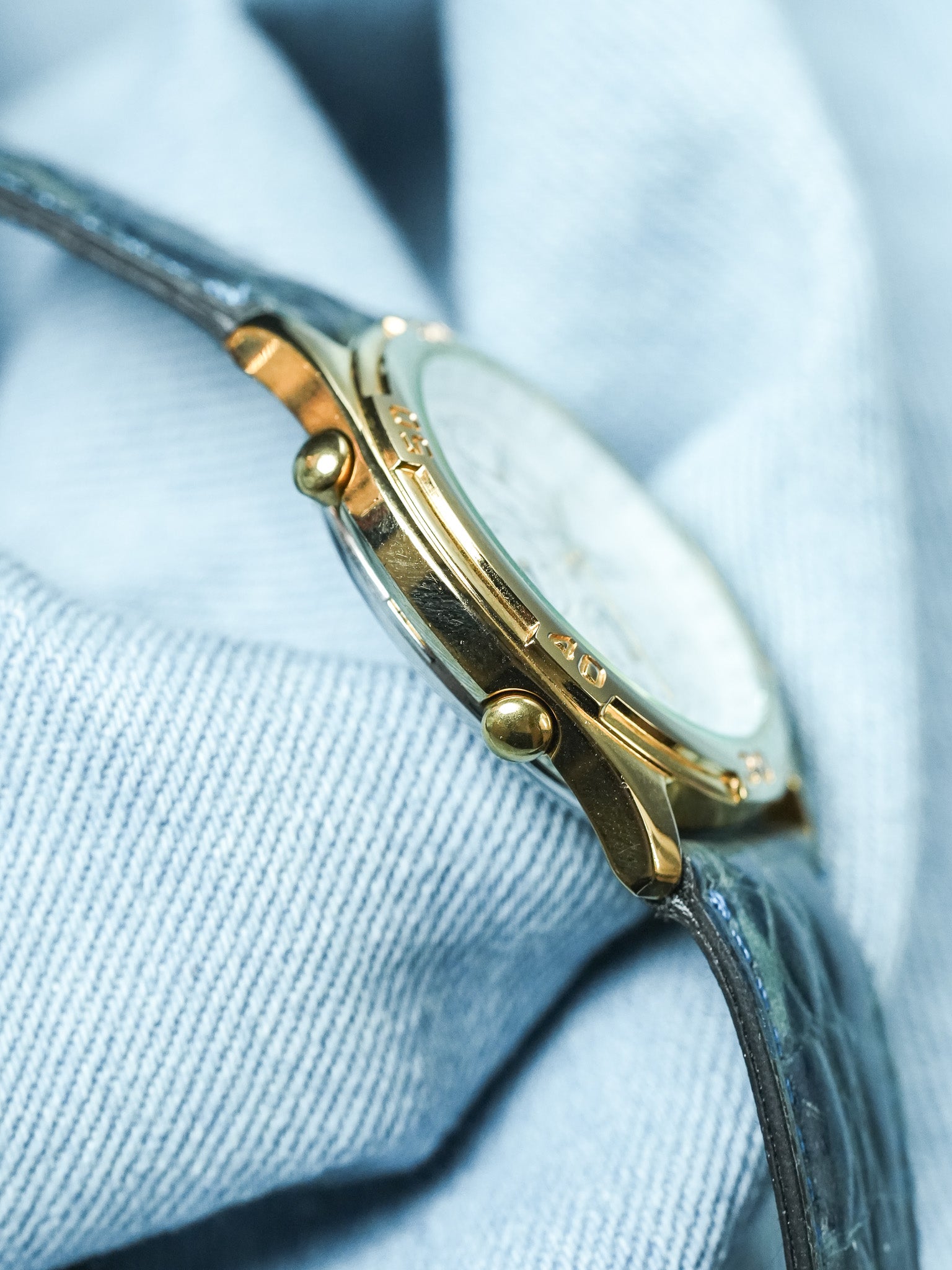 Citizen - Multifonction Or cadran blanc - 1995 - Atelier Victor - Vintage Shop