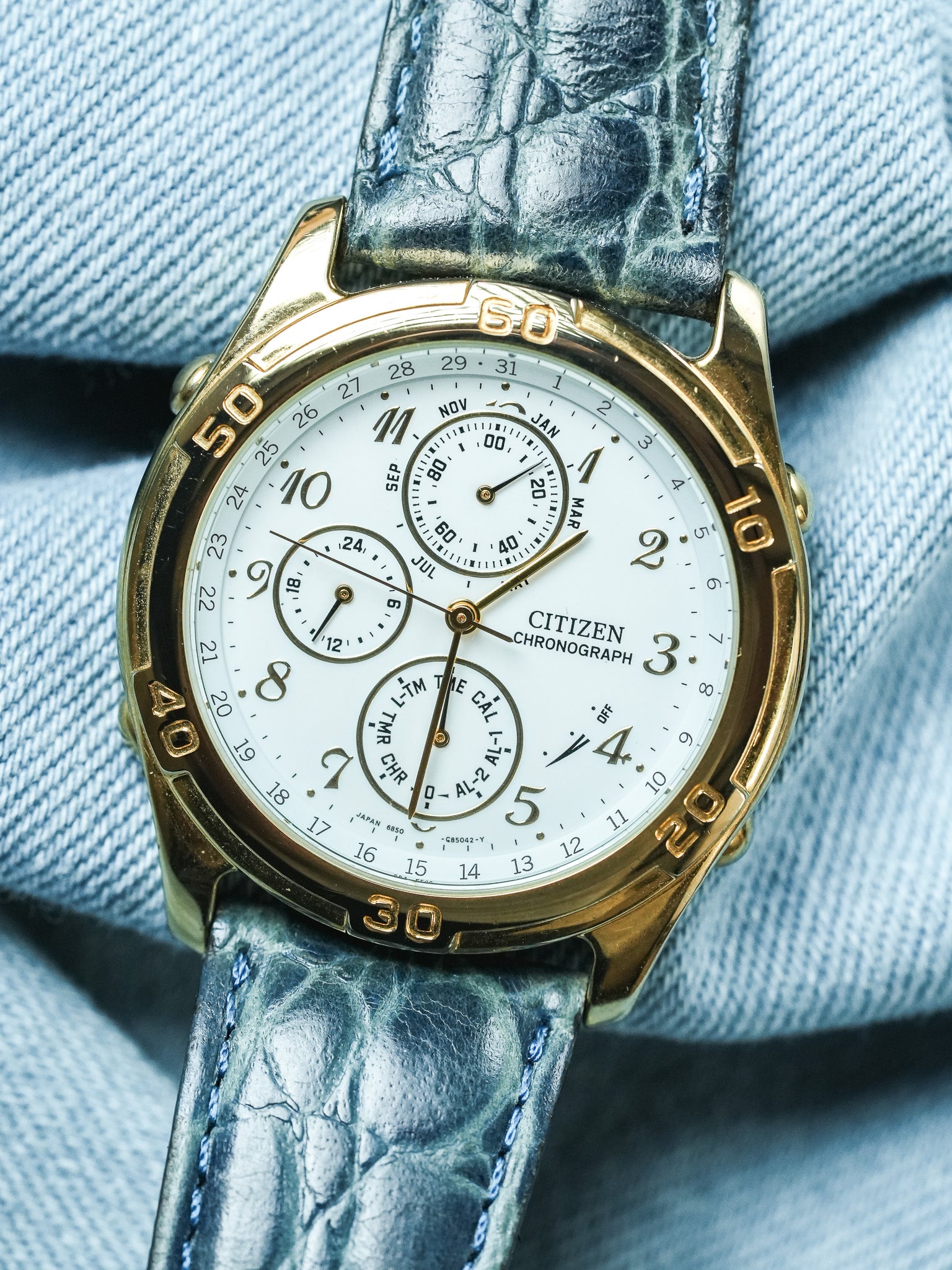 Citizen - Multifonction Or cadran blanc - 1995 - Atelier Victor - Vintage Shop