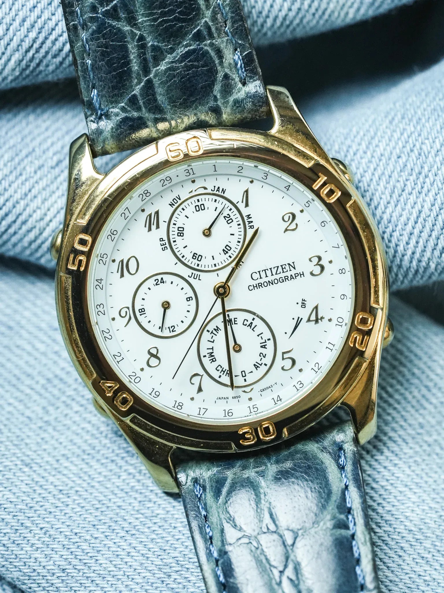 Citizen - Multifonction Or cadran blanc - 1995 - Atelier Victor - Vintage Shop