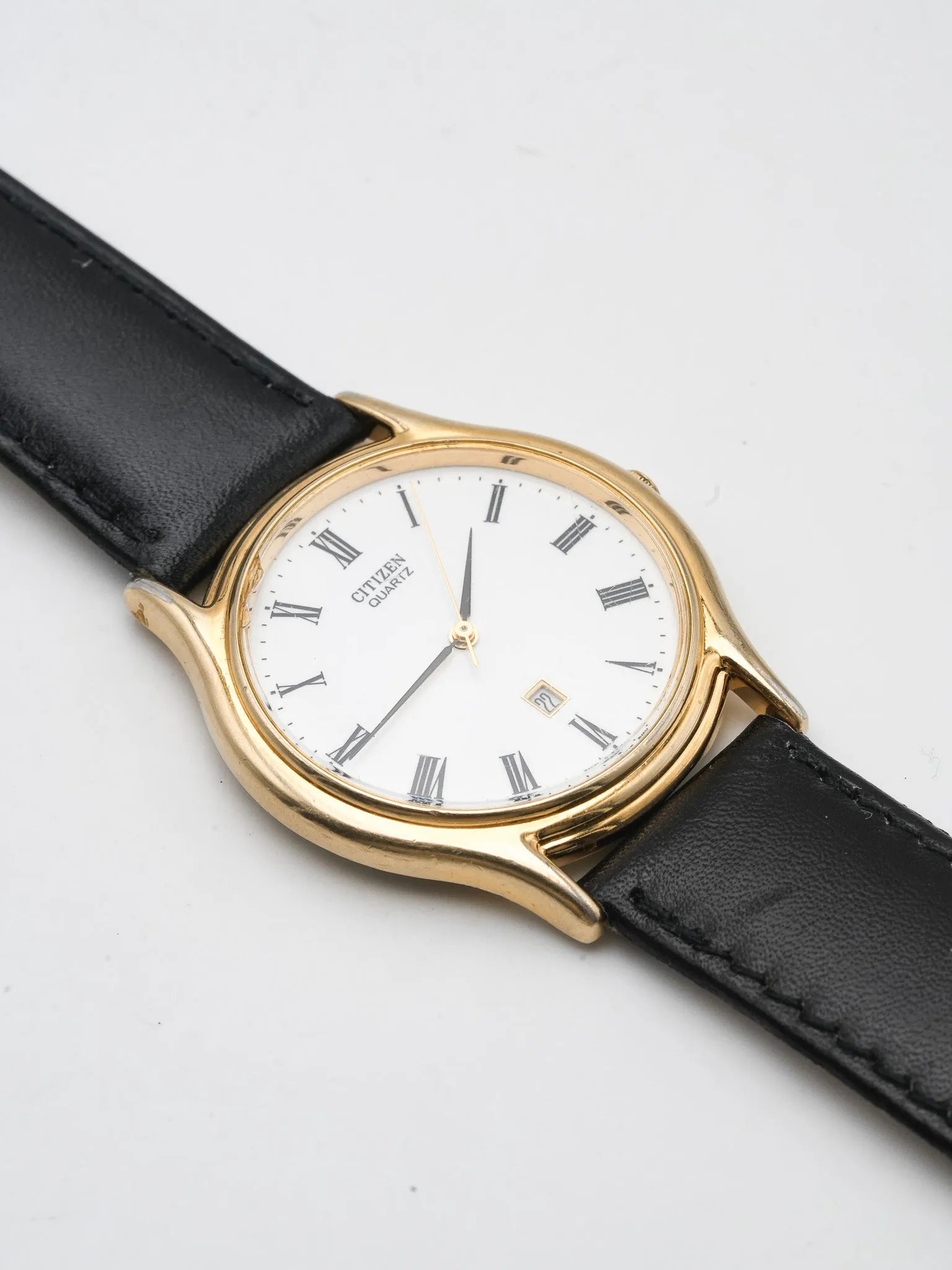 Citizen - Plaqué Or Romain Date 6h - 1990s - Atelier Victor - Vintage Shop