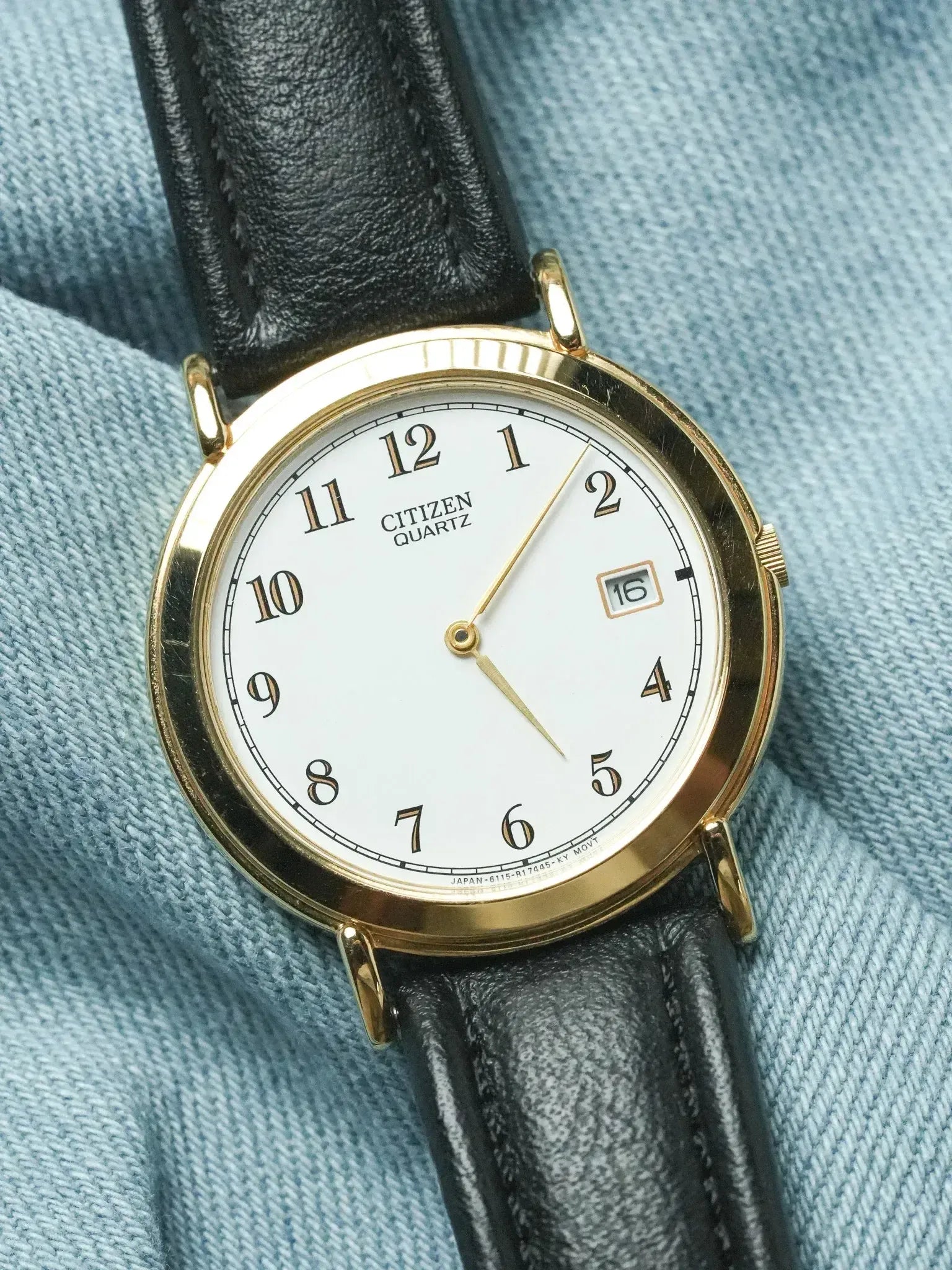 Citizen - Ronde Or cadran blanc date 3H - 1992 - Atelier Victor