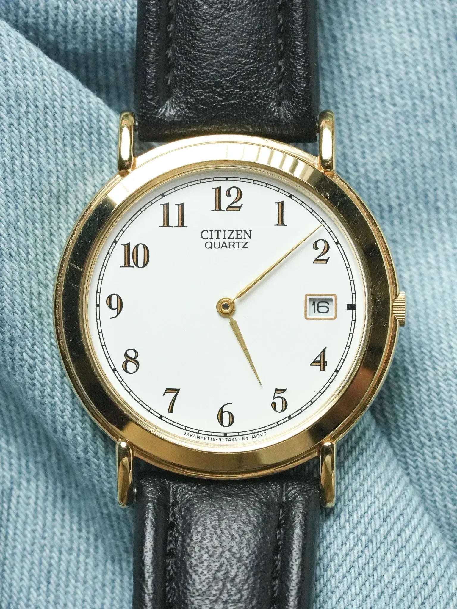 Citizen - Ronde Or cadran blanc date 3H - 1992 - Atelier Victor