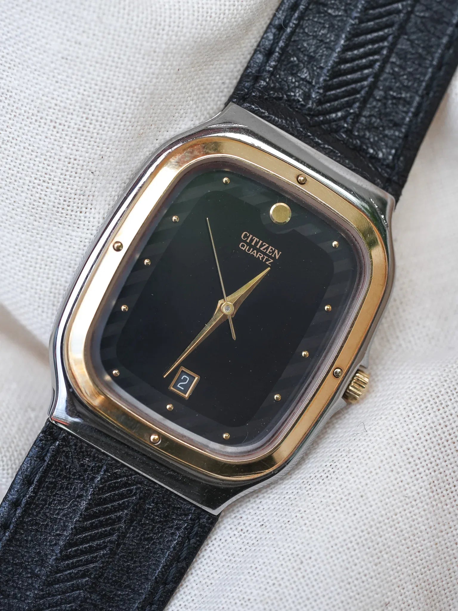 Citizen - Tank Acier Lunette or date 6h - NOS - 1985 - Atelier Victor