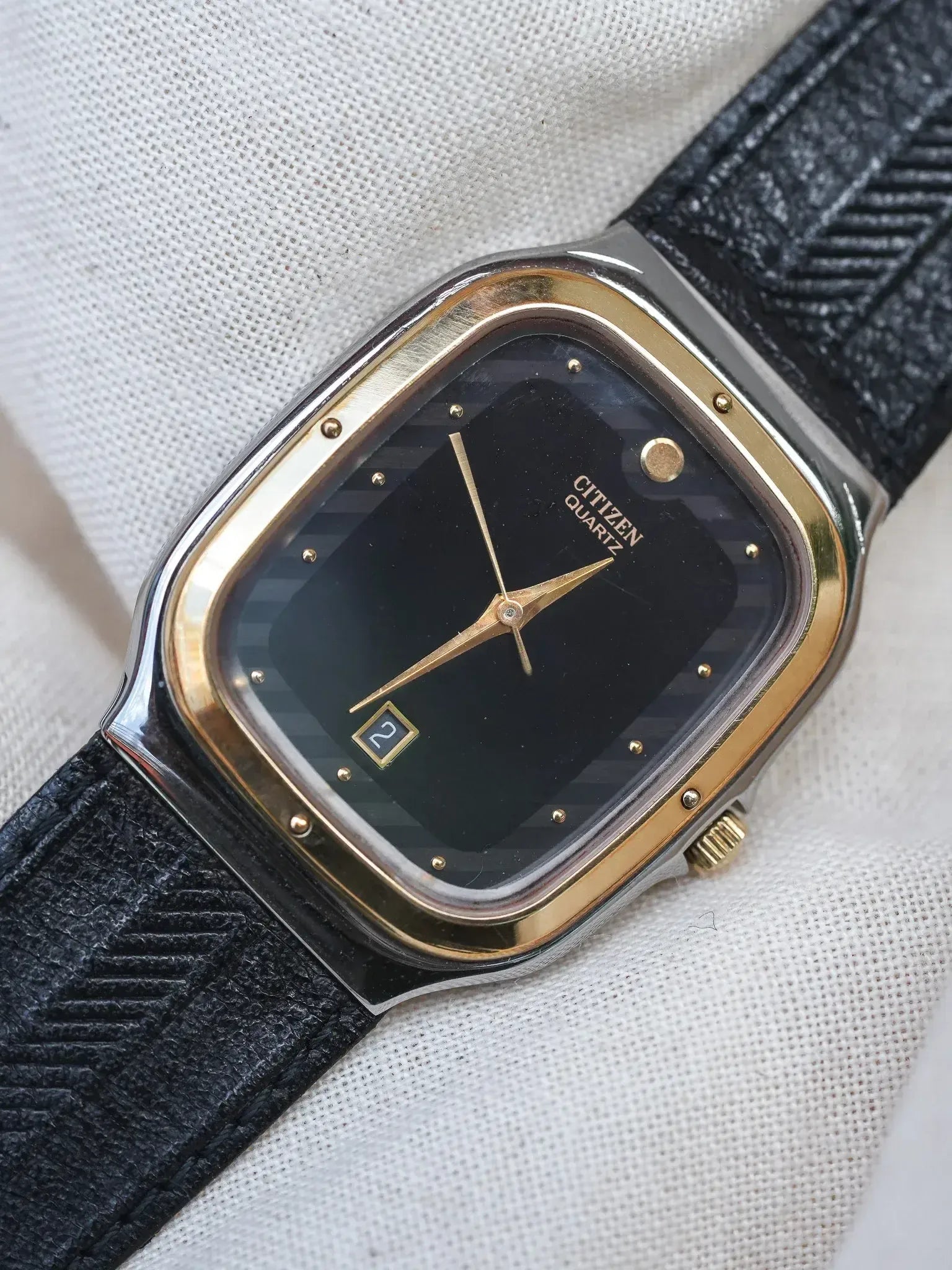 Citizen - Tank Acier Lunette or date 6h - NOS - 1985 - Atelier Victor