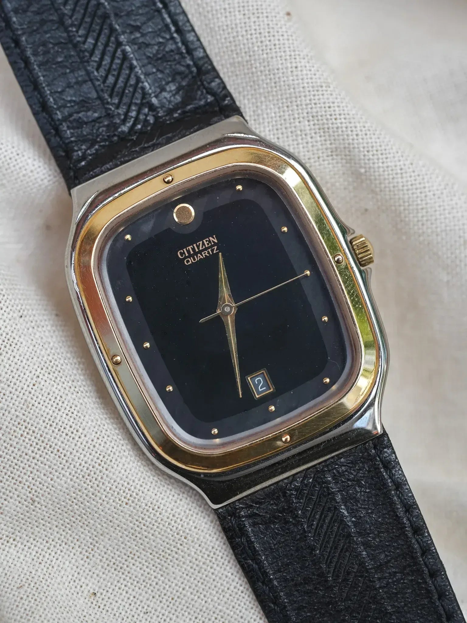 Citizen - Tank Acier Lunette or date 6h - NOS - 1985 - Atelier Victor