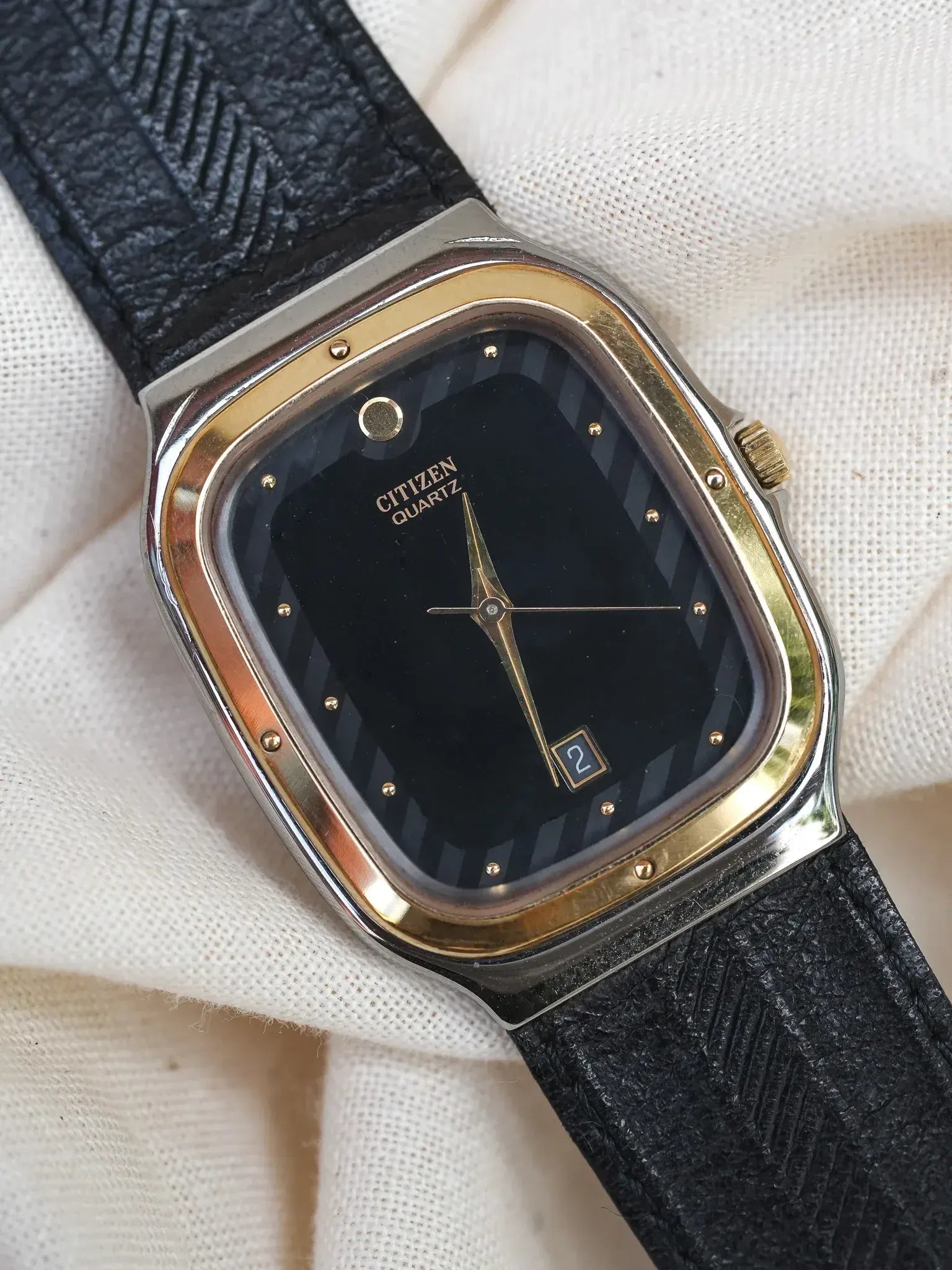 Citizen - Tank Acier Lunette or date 6h - NOS - 1985 - Atelier Victor