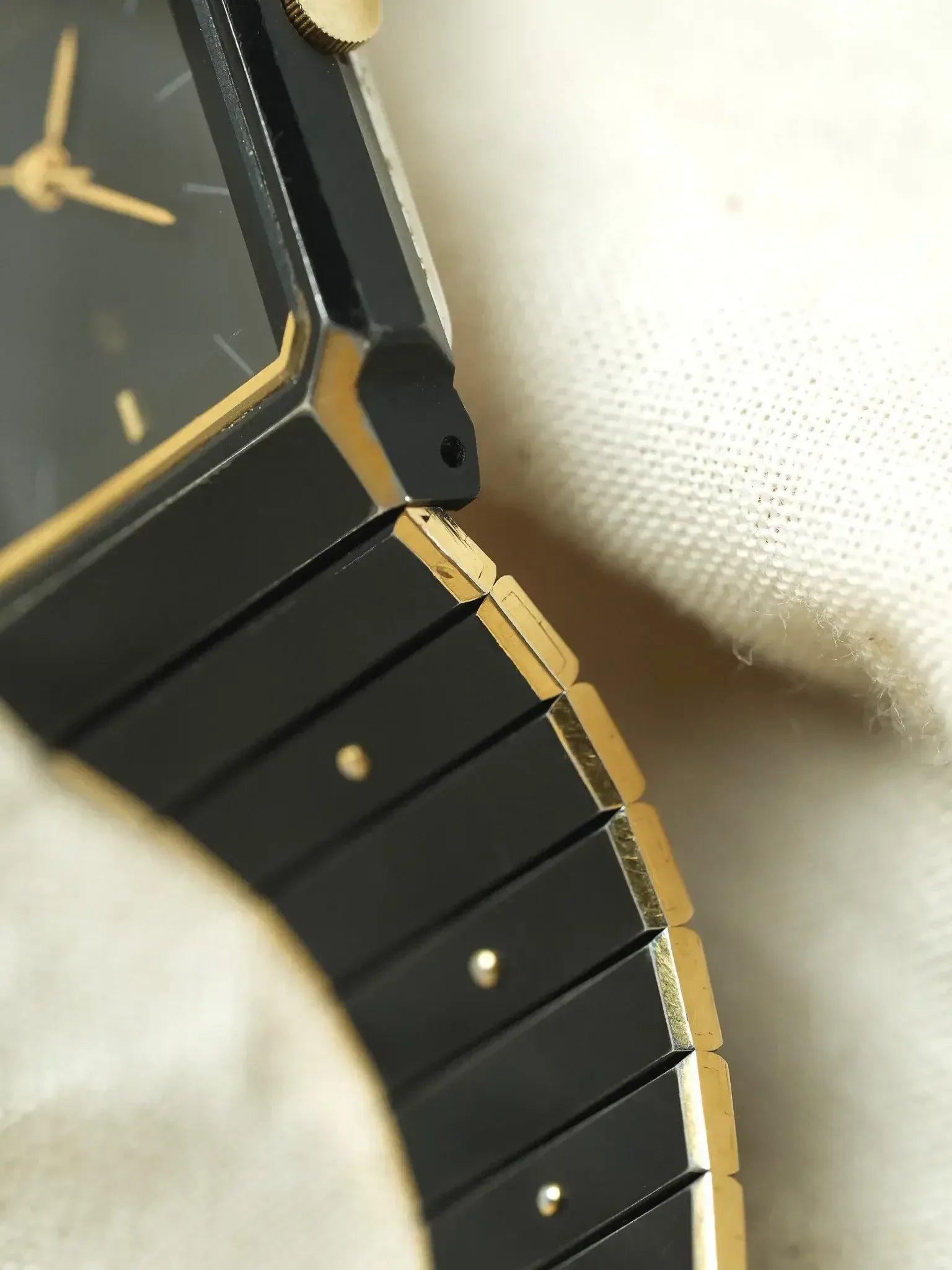 Citizen - Tank PVD noir OR - 1985 - Atelier Victor