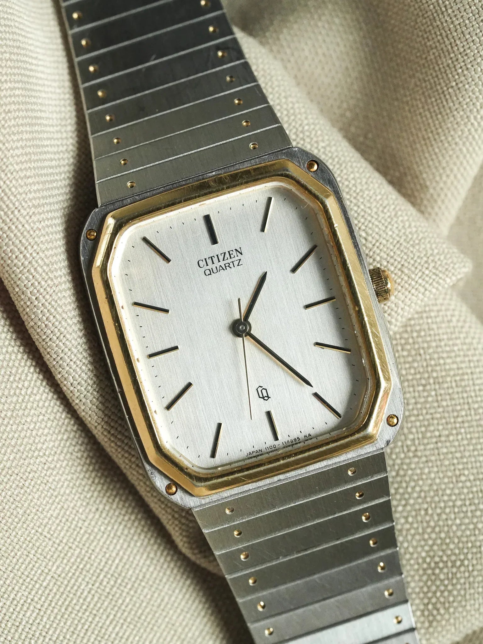 Citizen - Tank Royal Acier Or bracelet intégré - 1991 - Atelier Victor