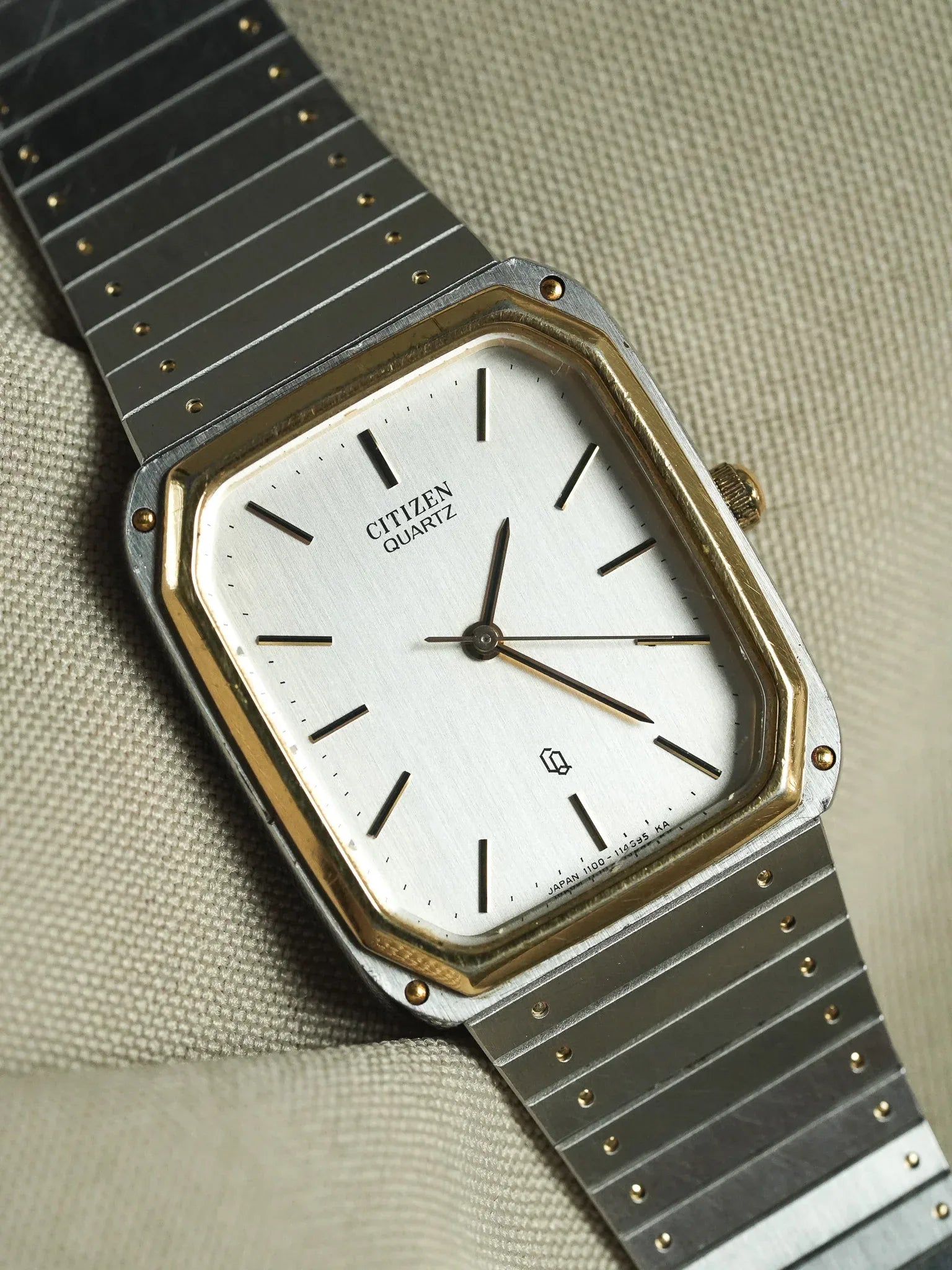 Citizen - Tank Royal Acier Or bracelet intégré - 1991 - Atelier Victor