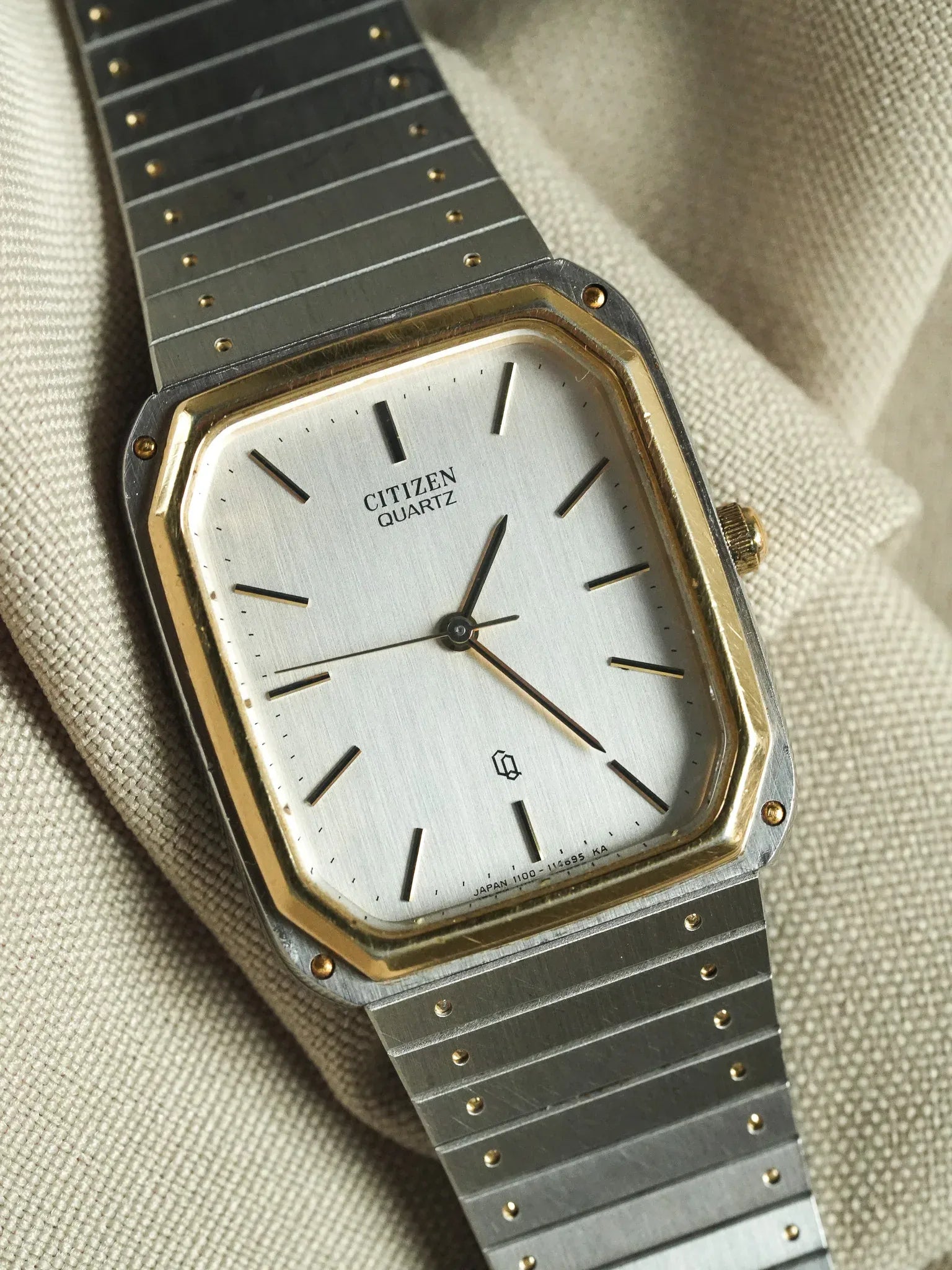 Citizen - Tank Royal Acier Or bracelet intégré - 1991 - Atelier Victor