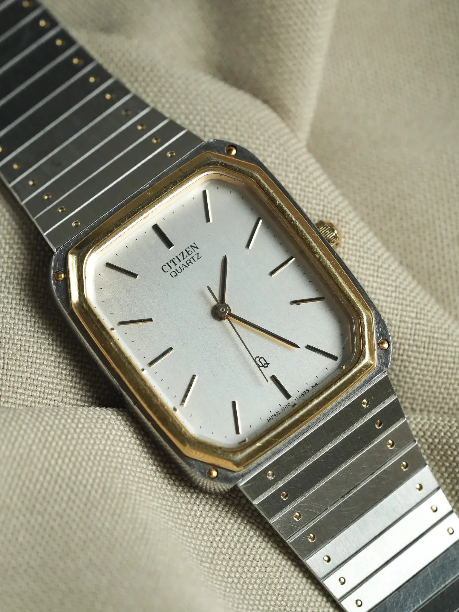 Citizen - Tank Royal Acier Or bracelet intégré - 1991 - Atelier Victor