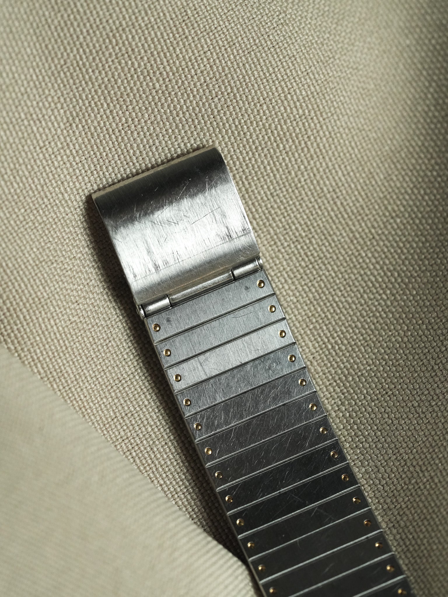 Citizen - Tank Royal Acier Or bracelet intégré - 1991 - Atelier Victor - Vintage Shop