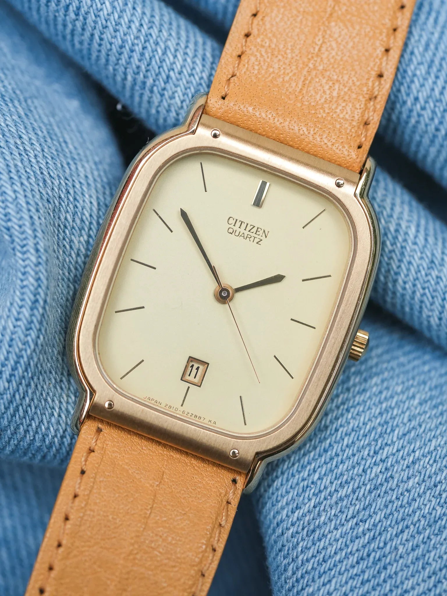 Citizen - Tonneau Citron Or Date 6h - NOS - 1985 - Atelier Victor - Vintage Shop