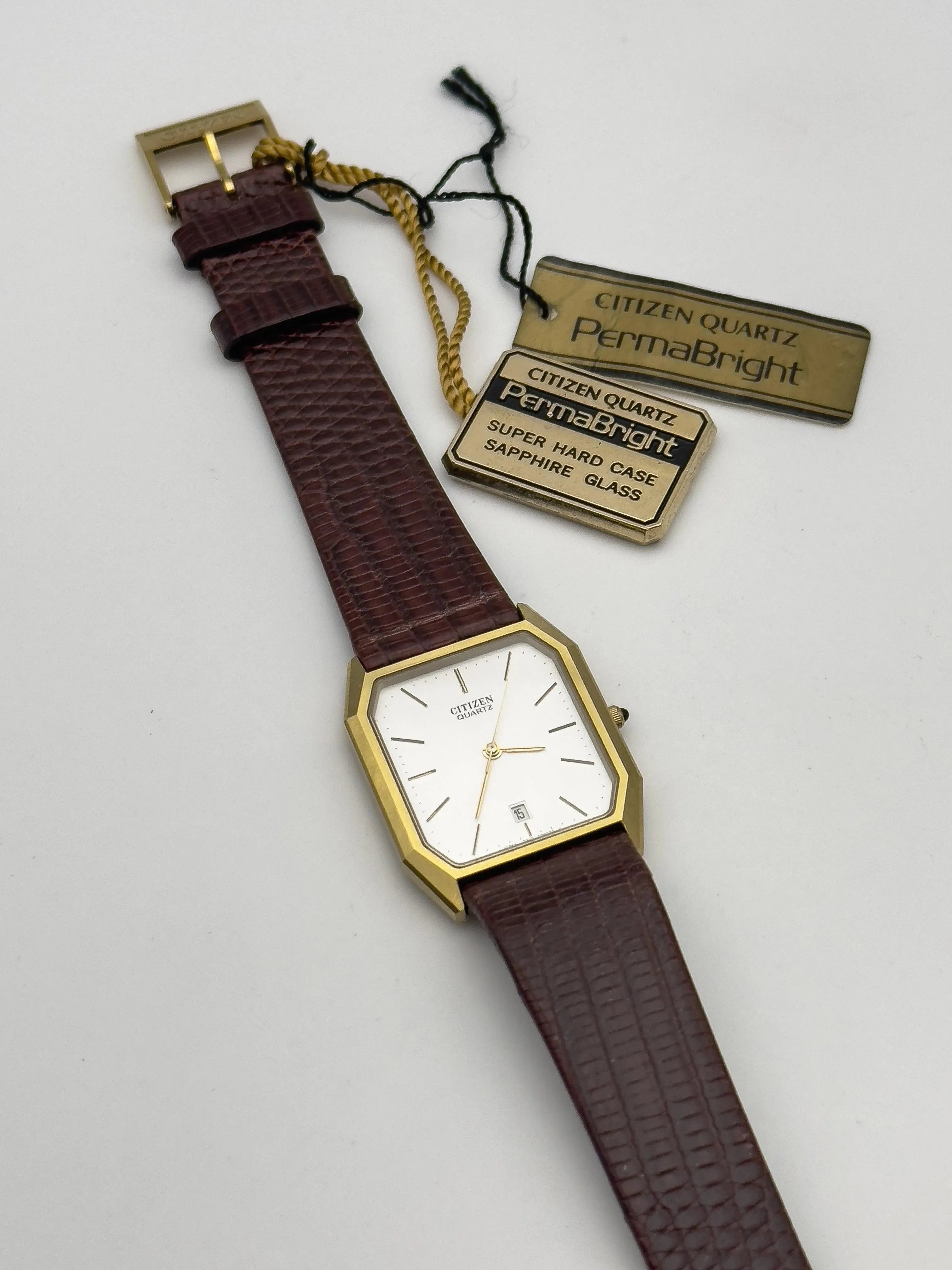 Citizen - Tonneau Gold Cabochon - NOS - 1990's - Atelier Victor Paris - Vintage Watch Shop Dubai