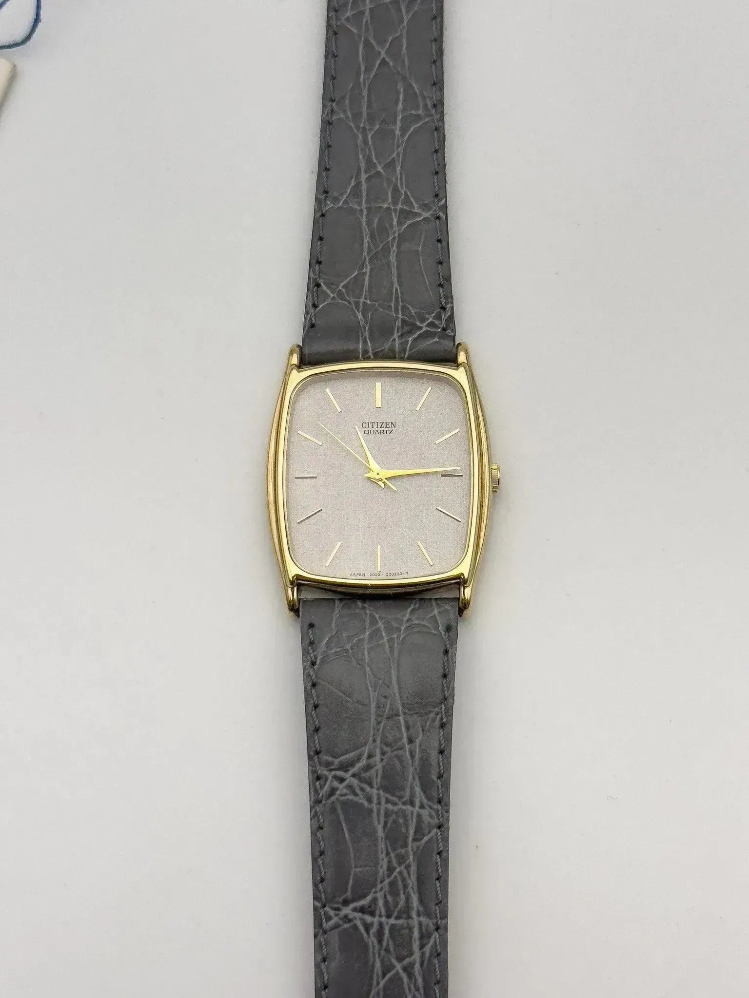 Citizen - Tonneau Grey Dust - NOS - 1990s - Atelier Victor