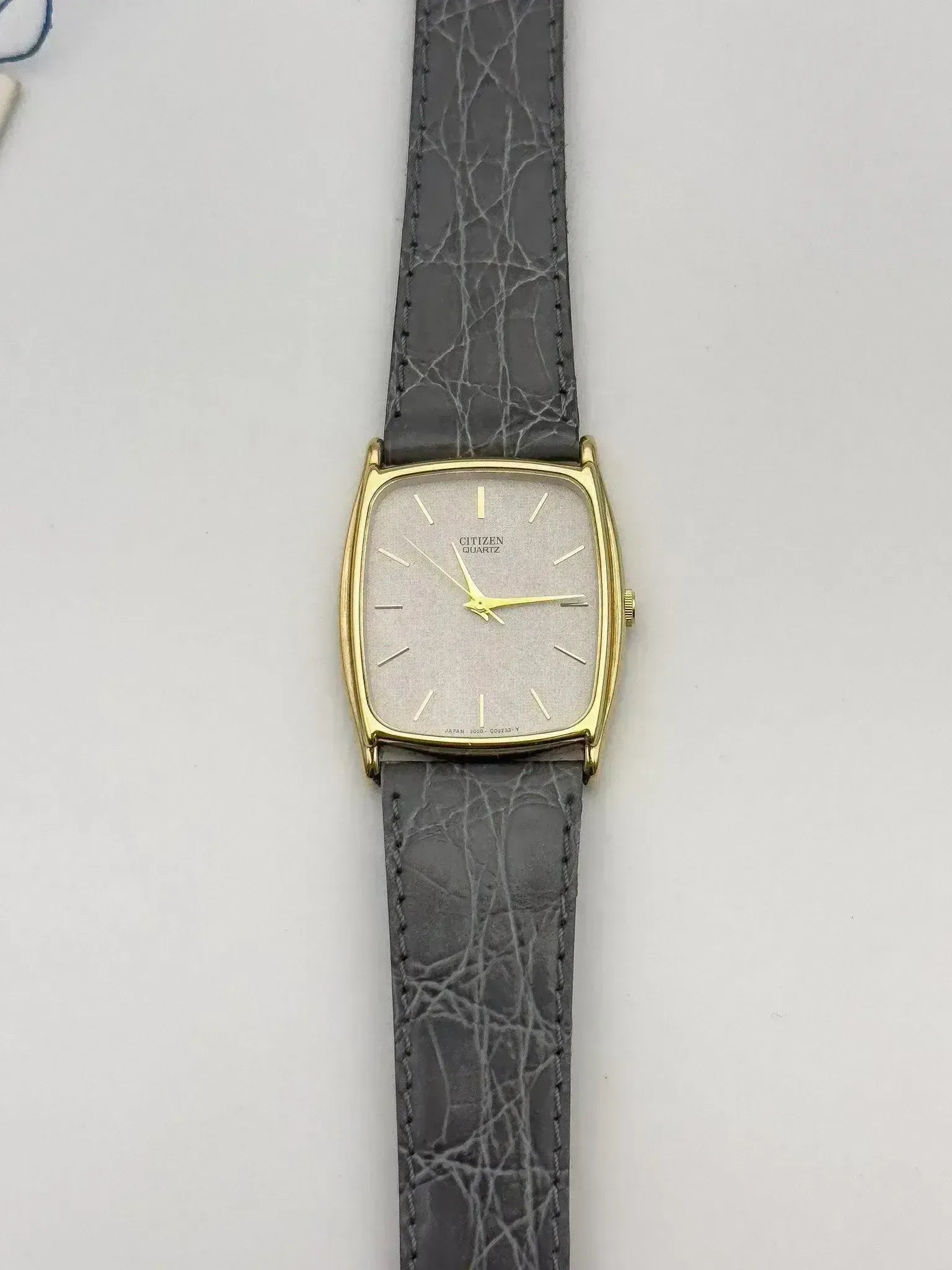 Citizen - Tonneau Grey Dust - NOS - 1990s - Atelier Victor
