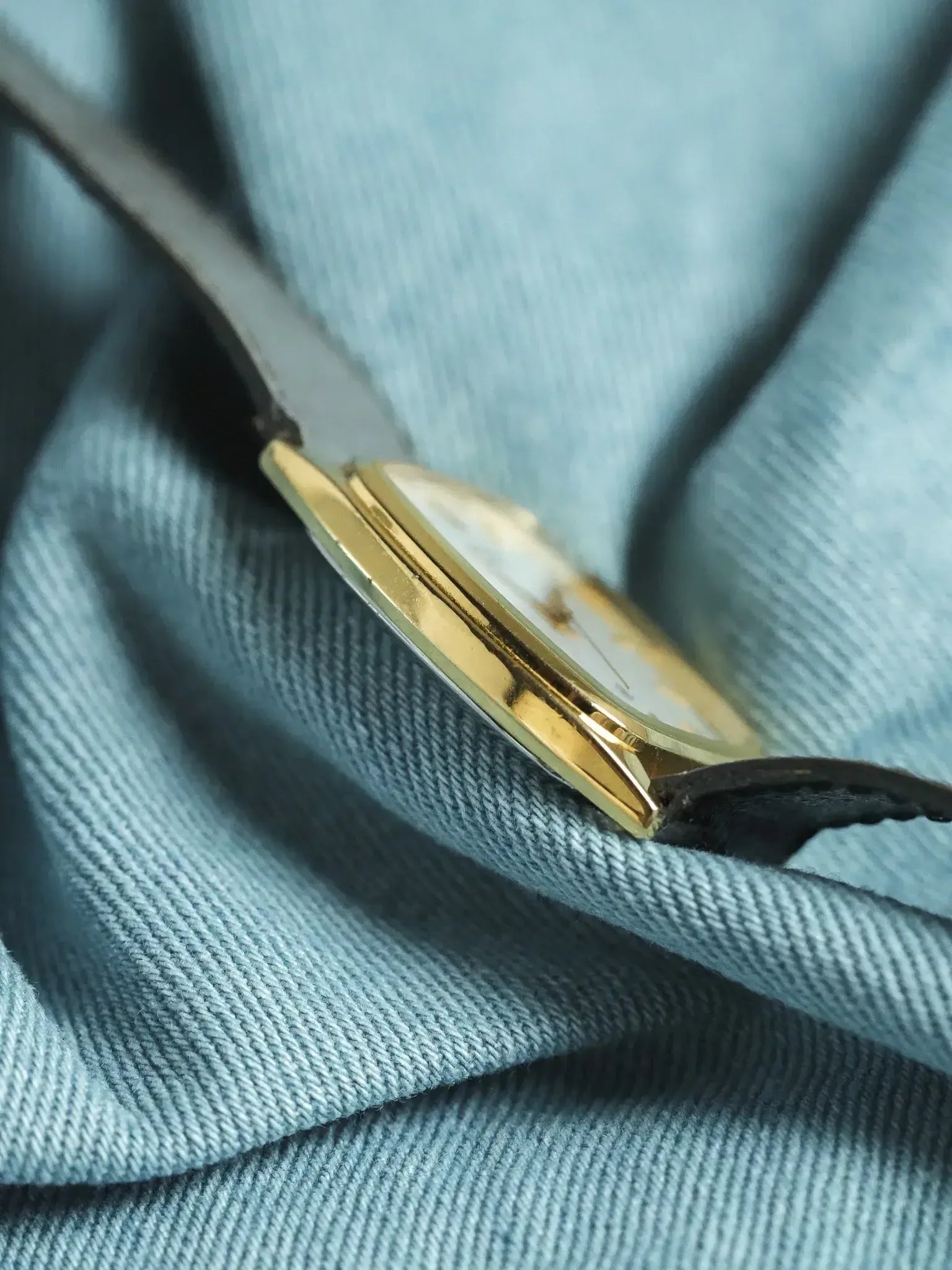 Citizen - Tonneau Or Cadran Clous de Paris Aiguilles dauphines - 1996 - Atelier Victor