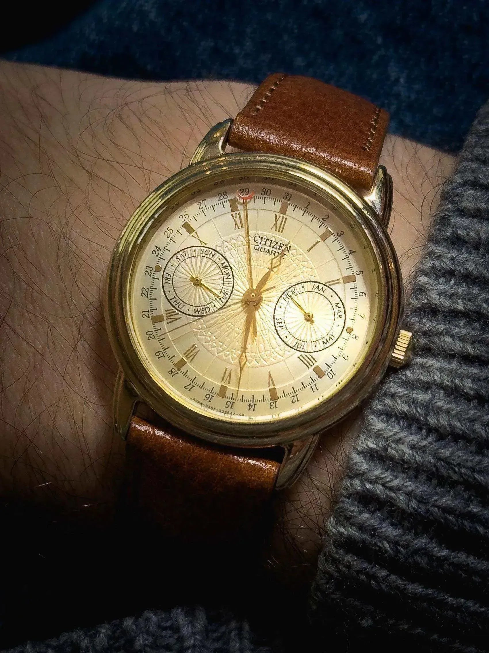 Citizen - Triple Calendar Gold - 1991 - Atelier Victor