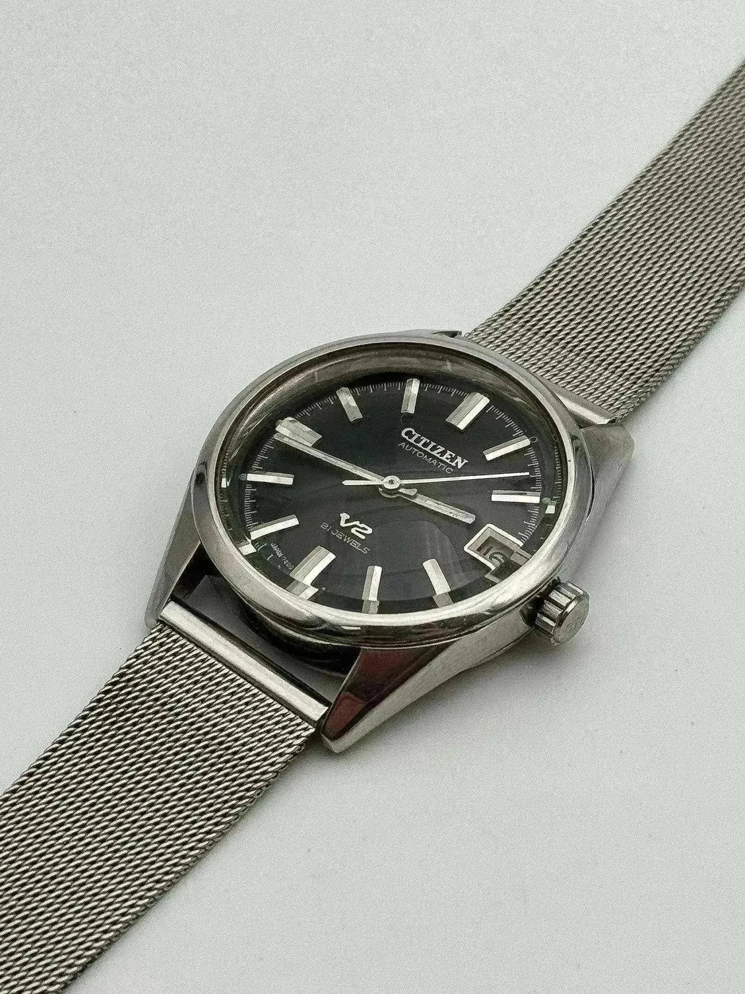 Citizen - V2 Black Dial - 1980s - Atelier Victor