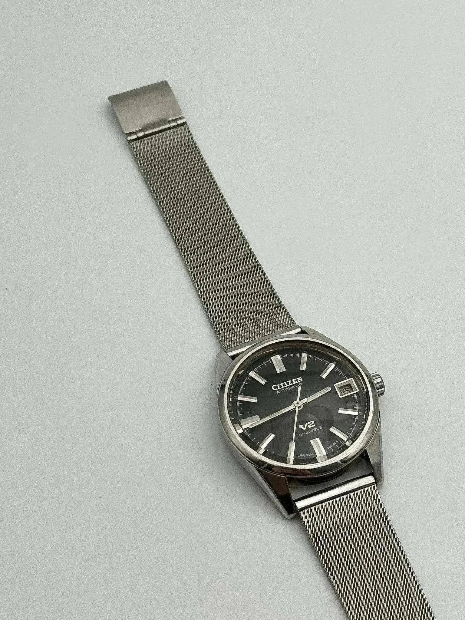 Citizen - V2 Black Dial - 1980s - Atelier Victor