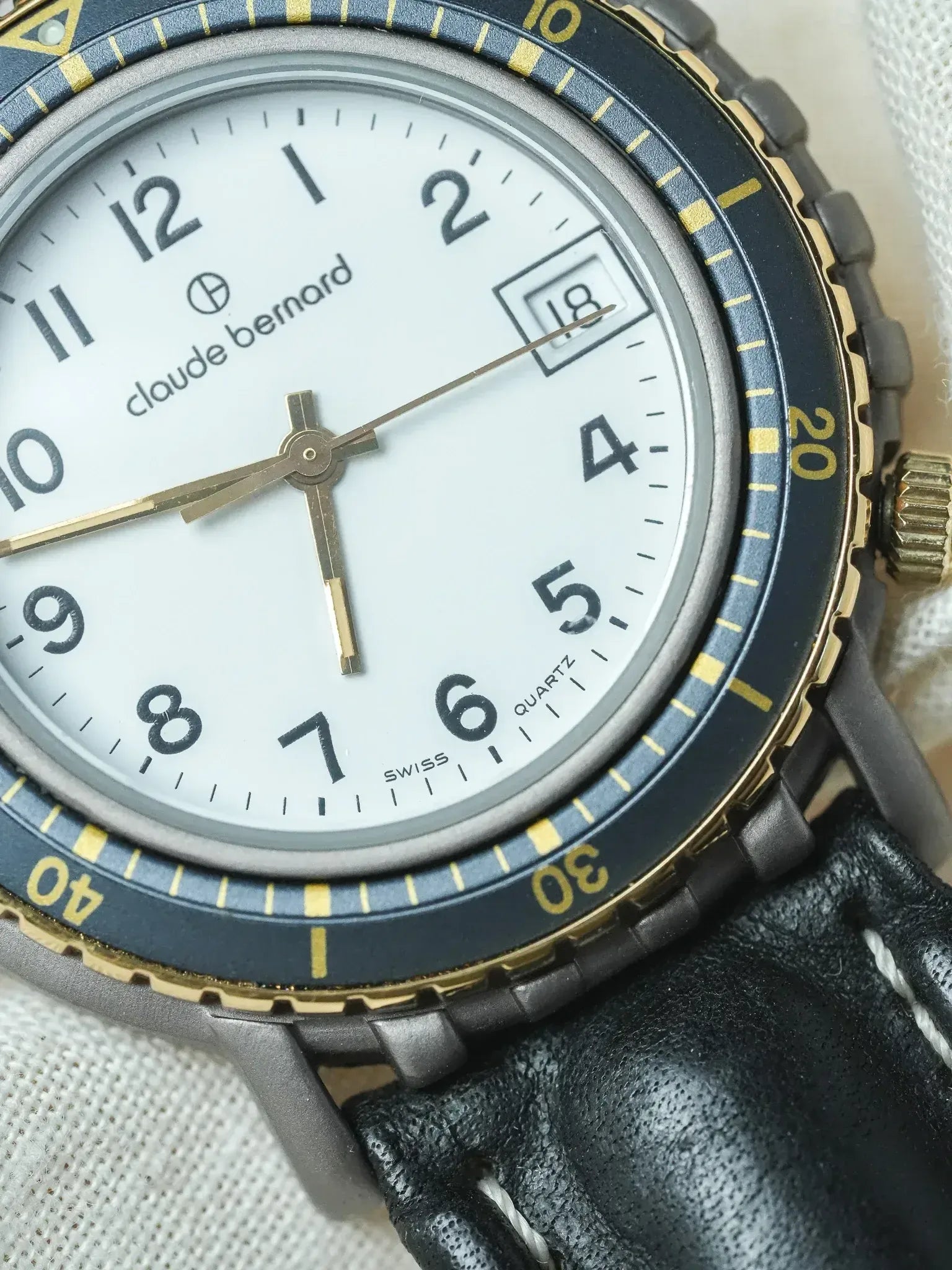 Claude Bernard - Anthracite Lunette Bleu - NOS - 1980s - Atelier Victor