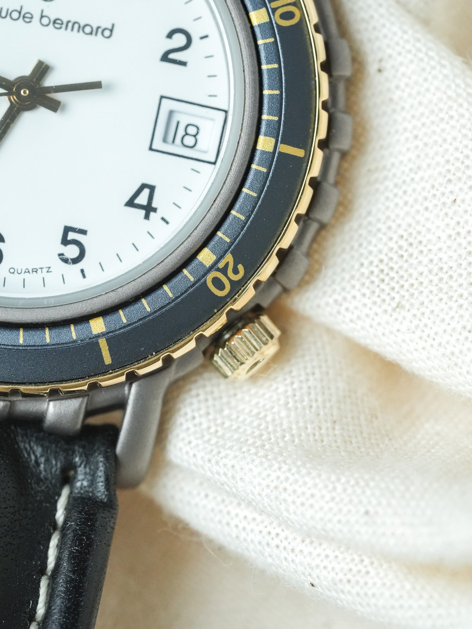 Claude Bernard - Anthracite Lunette Bleu - NOS - 1980s - Atelier Victor - Vintage Shop