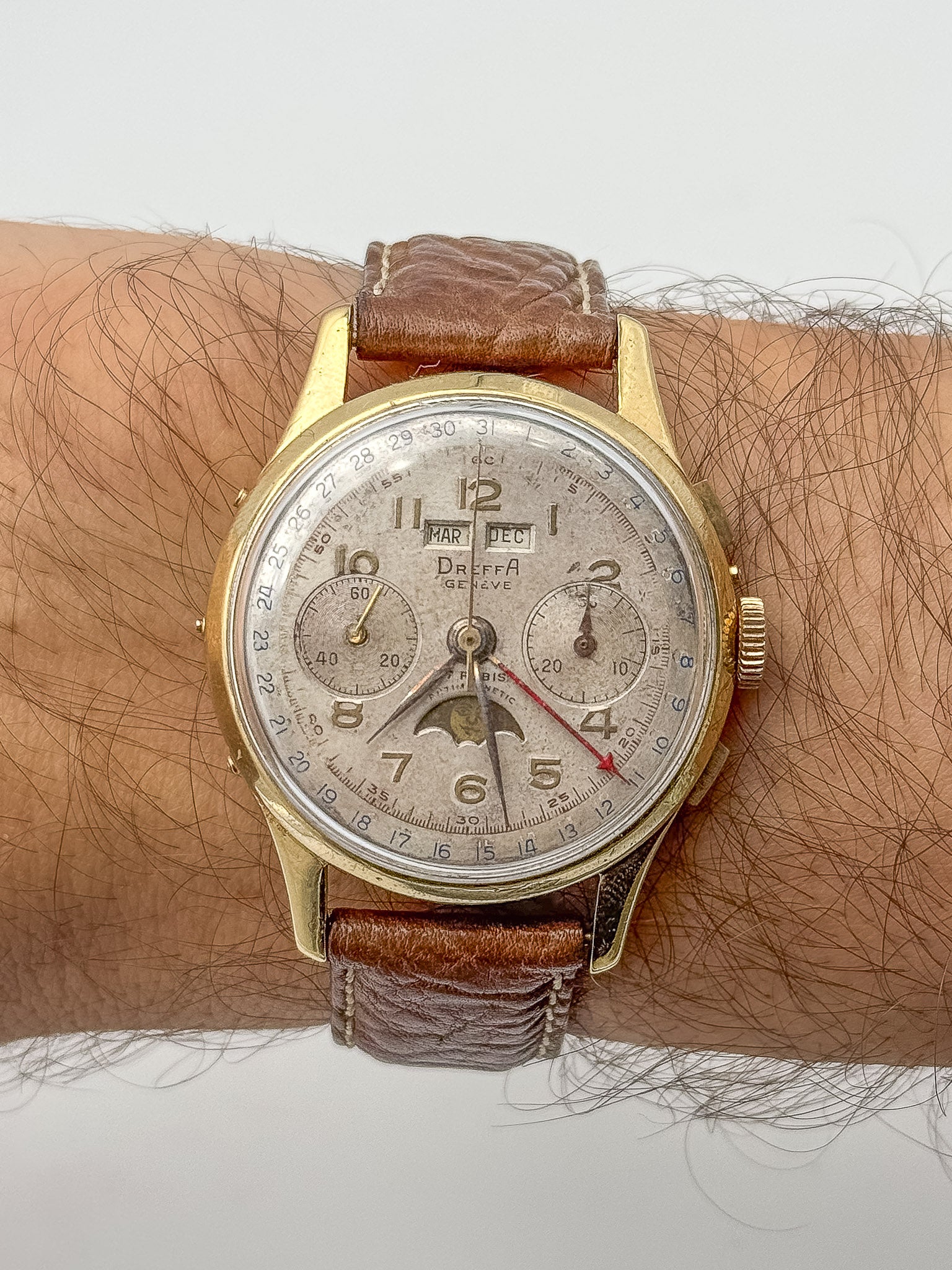 Dreffa Genève - Landeron 186 Chronographe Phase de Lune Triple Calendar - 1950s - Atelier Victor Paris - Vintage Watch Shop Dubai
