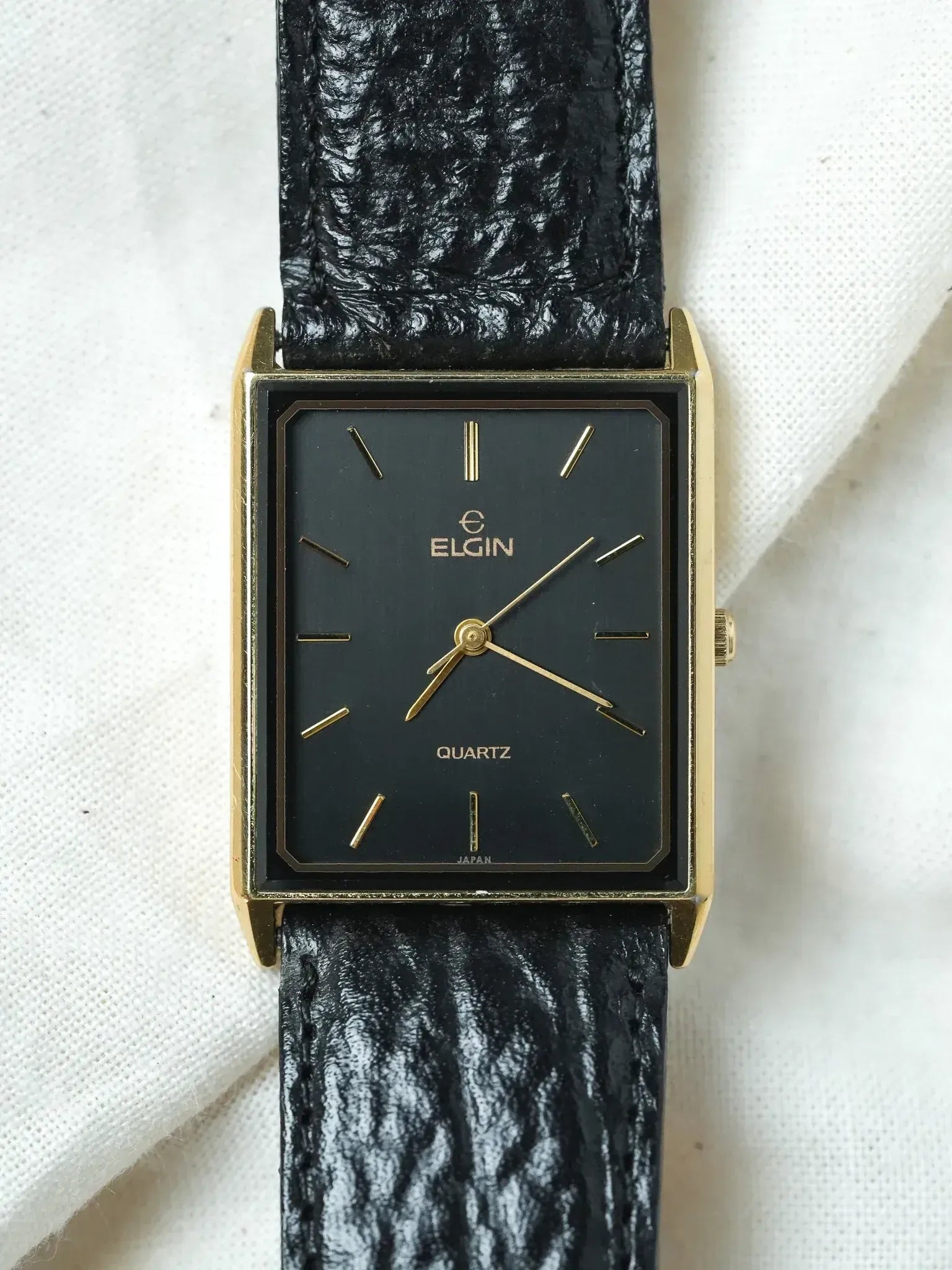 Elgin - Tank Or Laque Noir cadran noir - 1990s - Atelier Victor