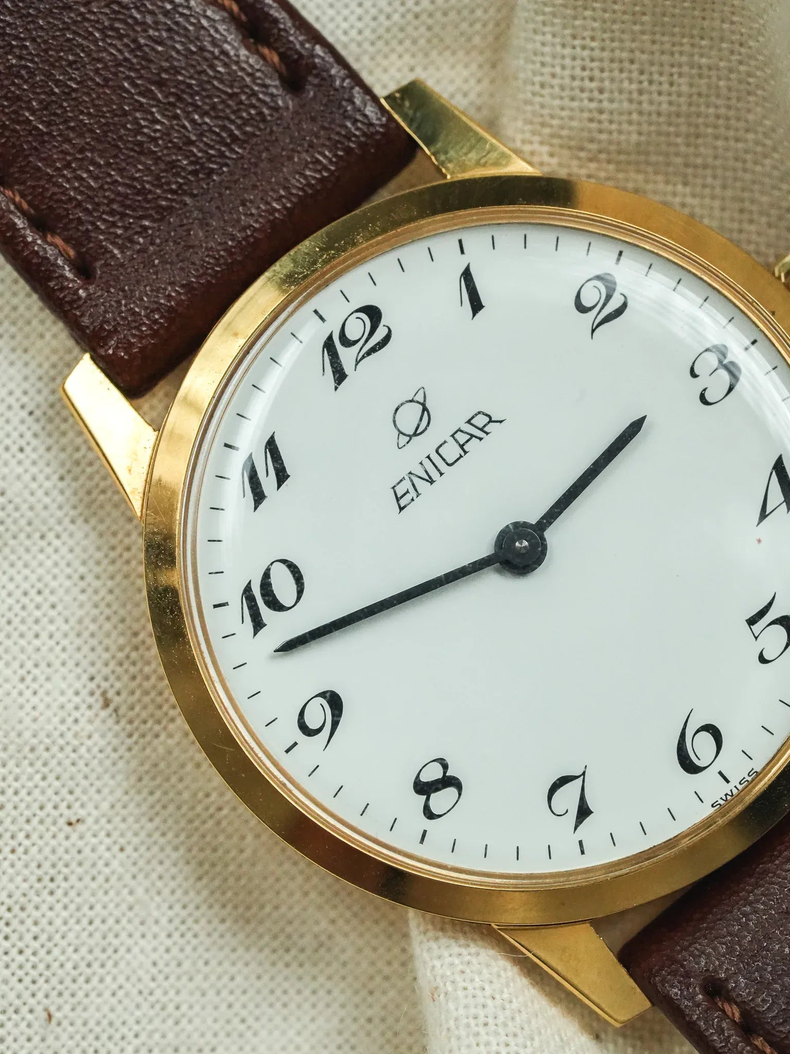 Enicar - Plaqué Or Ultra slim Cadran blanc - 1980s - Atelier Victor