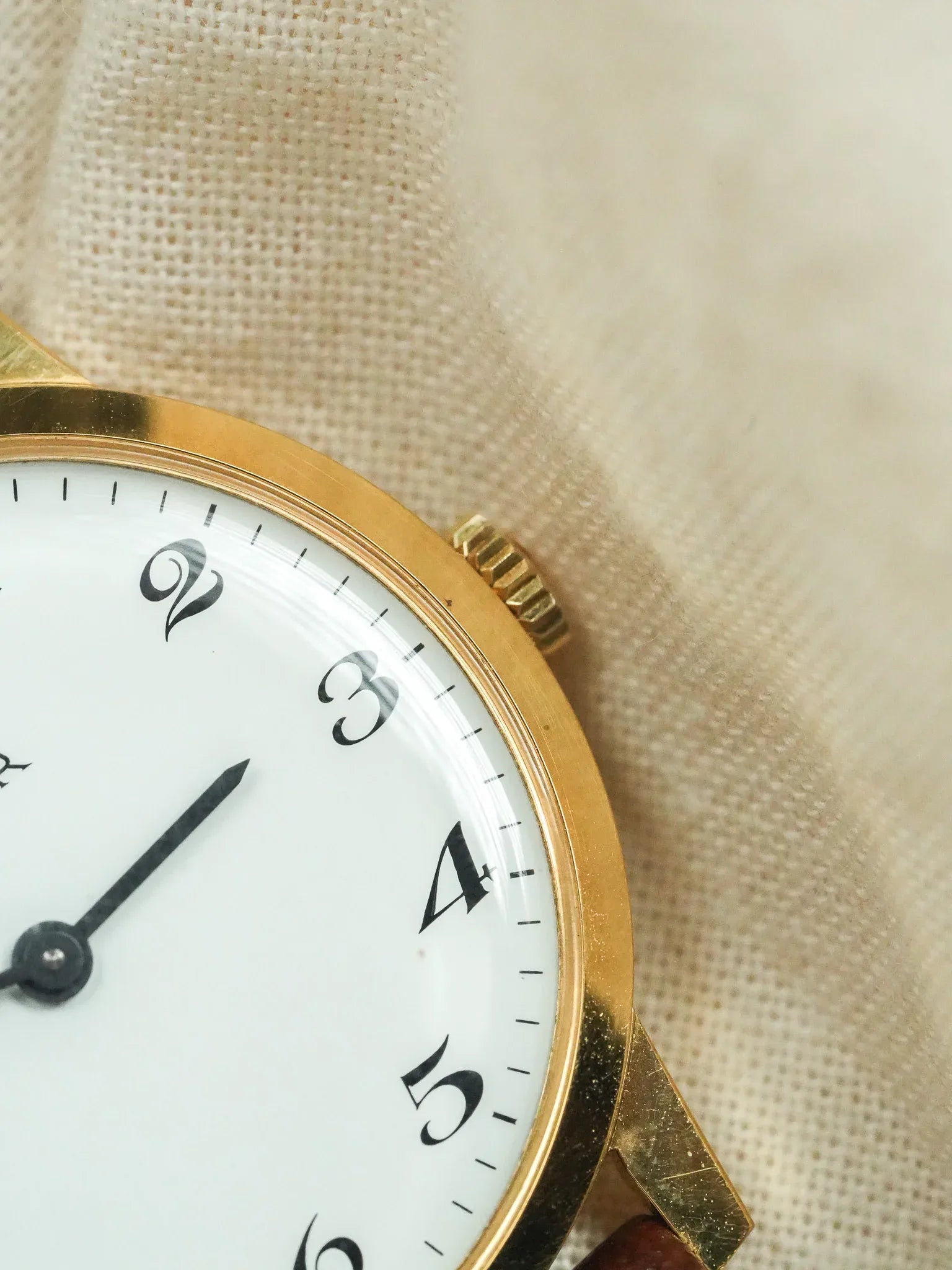 Enicar - Plaqué Or Ultra slim Cadran blanc - 1980s - Atelier Victor - Vintage Shop