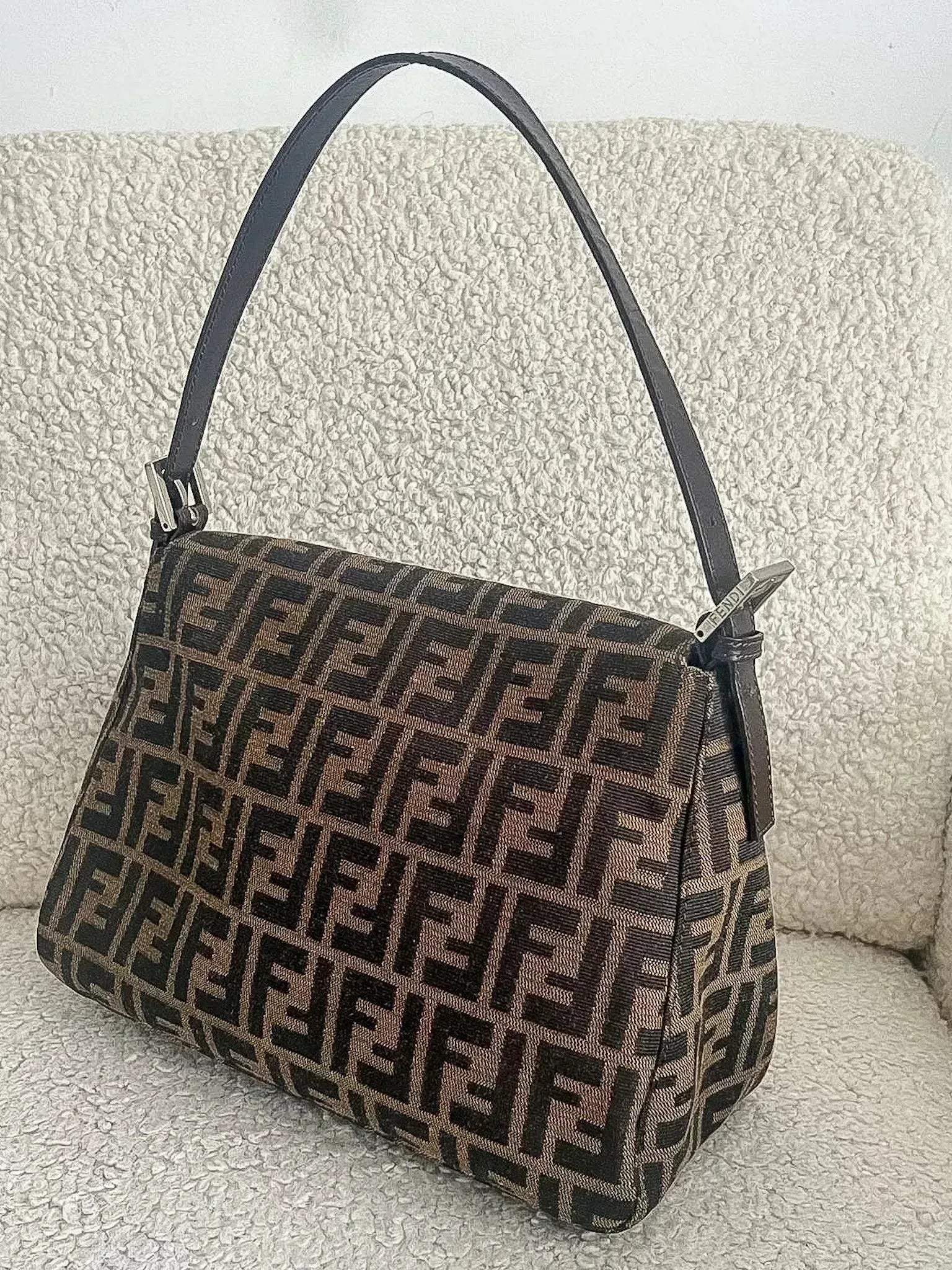 Fendi - Sac à main Mamma Baguette - Atelier Victor