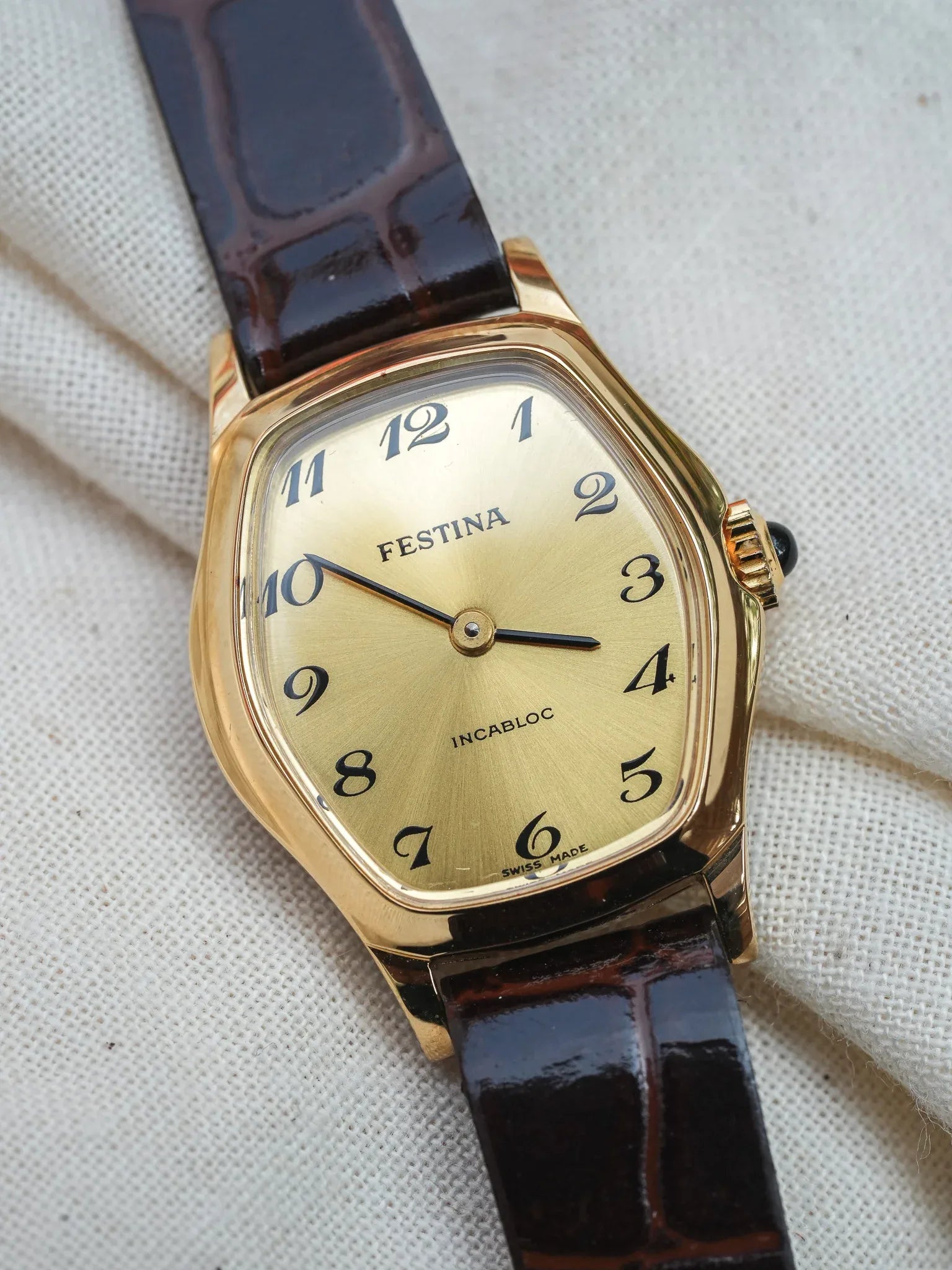 Festina - Tonneau Or Breguet Cabochon - NOS - 1980s - Atelier Victor - Vintage Shop