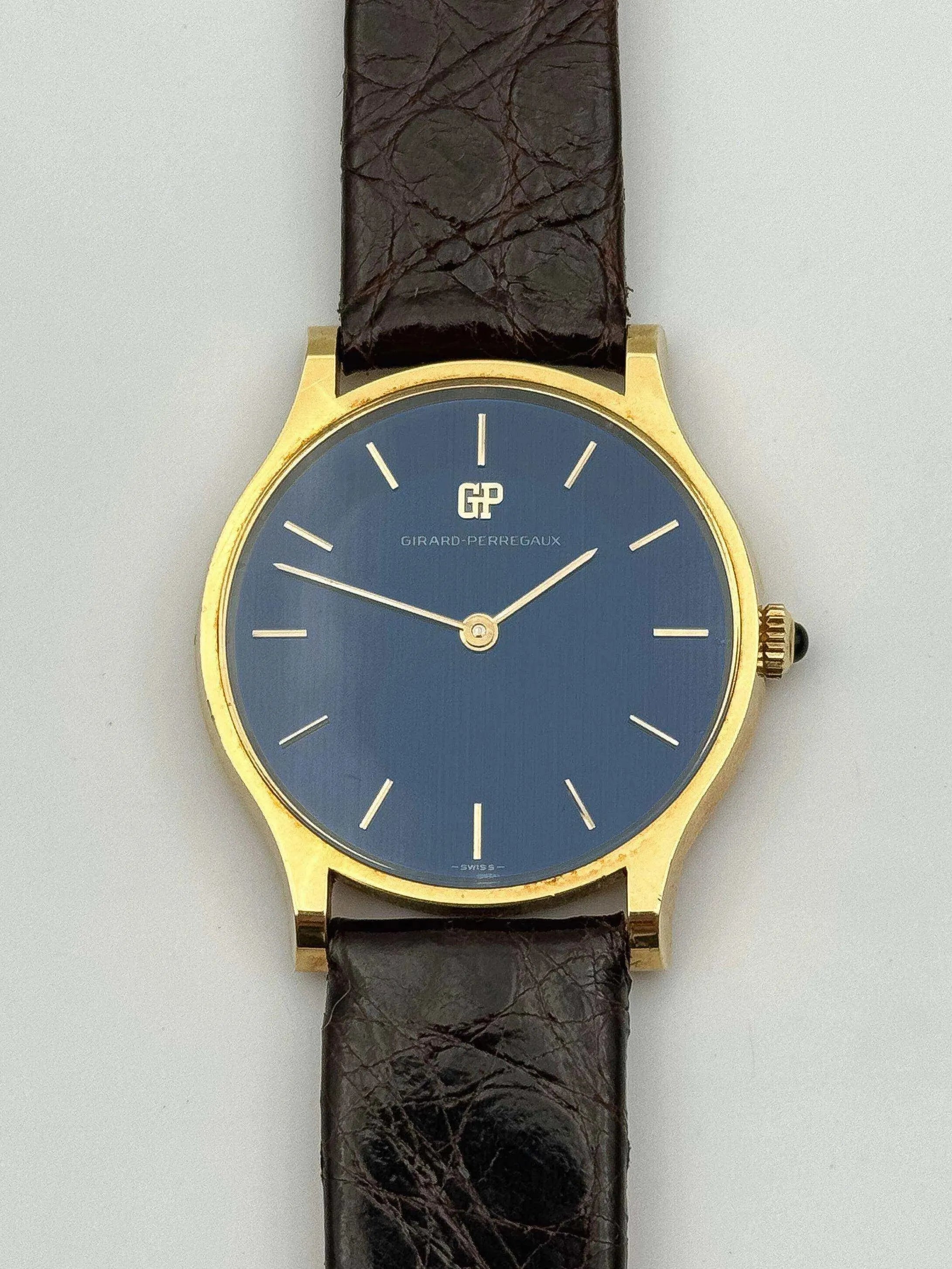 Girard Perregaux - Night Blue 18k - 1970’s - Atelier Victor Paris - Vintage Watch Shop Dubai